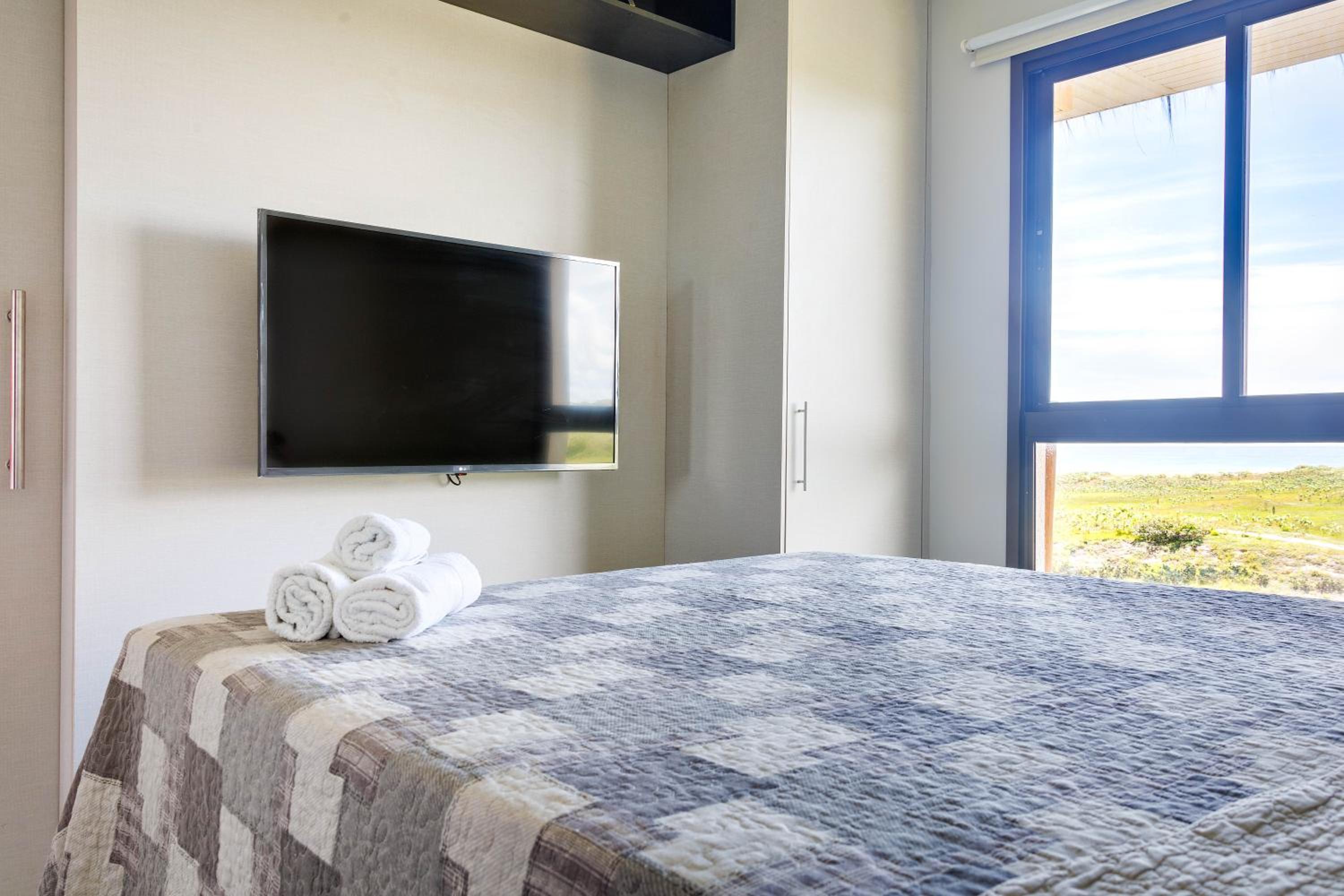 Apartment with Sea View - Photo 1