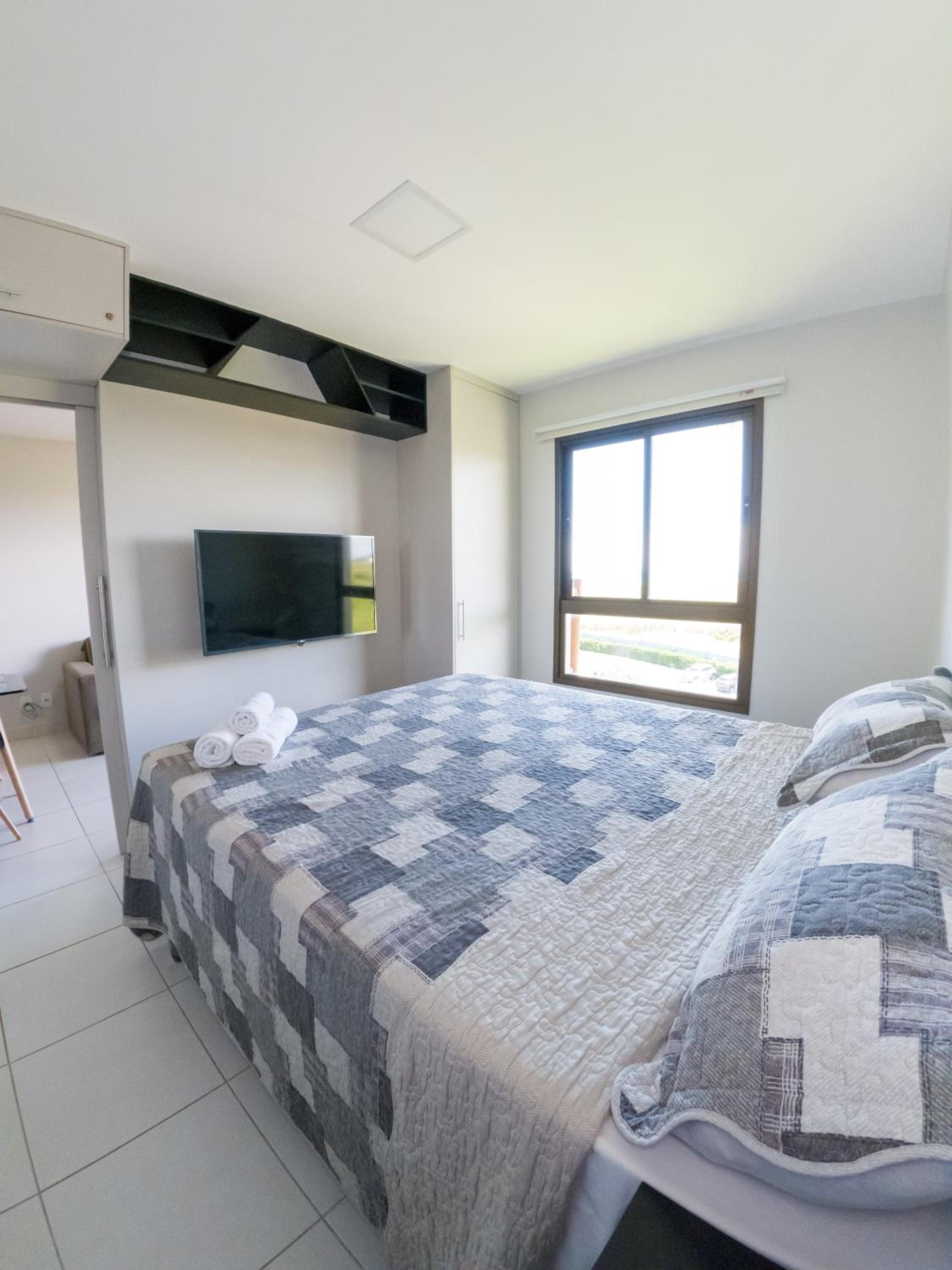 Apartment with Sea View - Photo 9