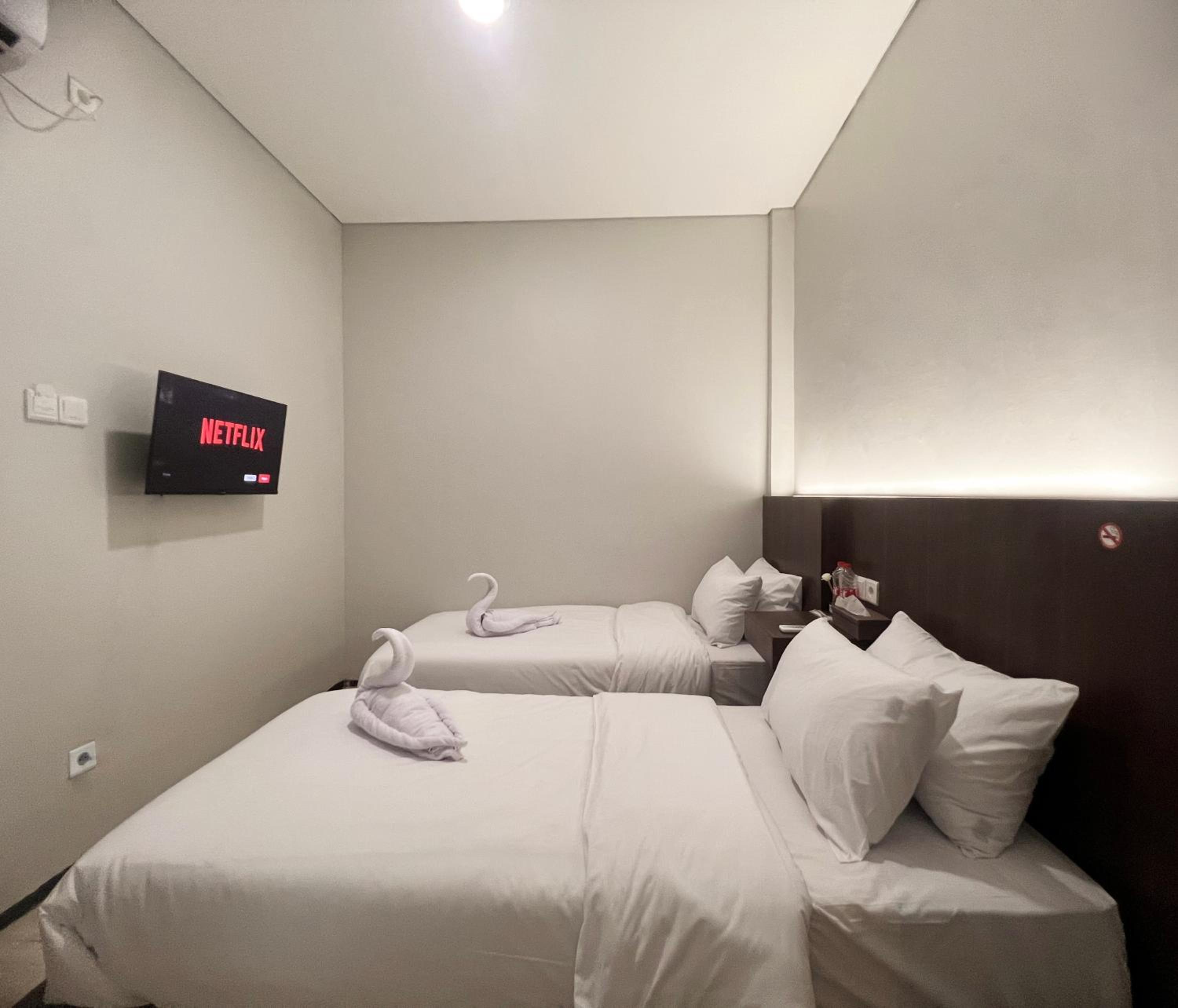 Standard Twin Room photo 1