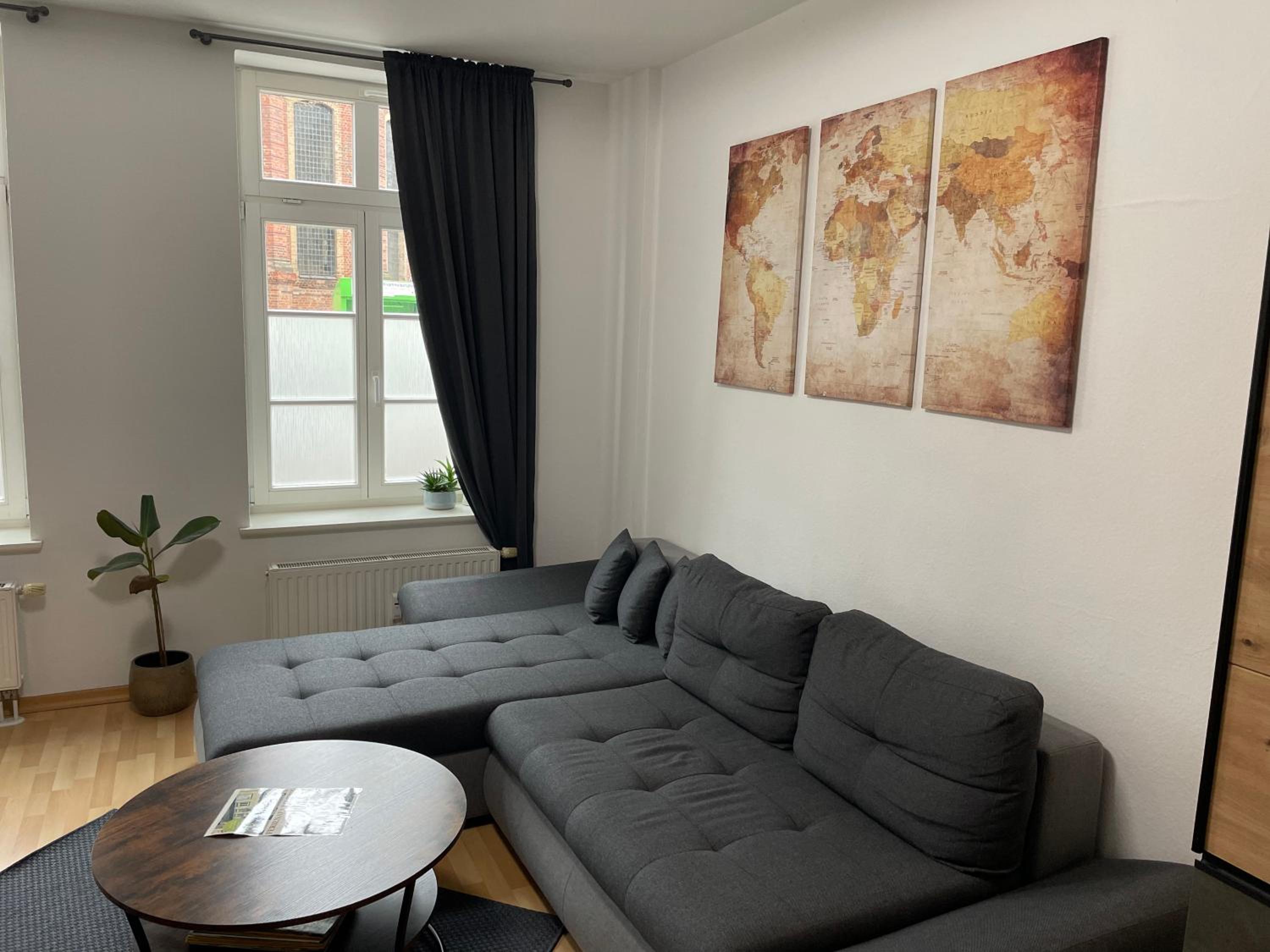 One-Bedroom Apartment photo 3