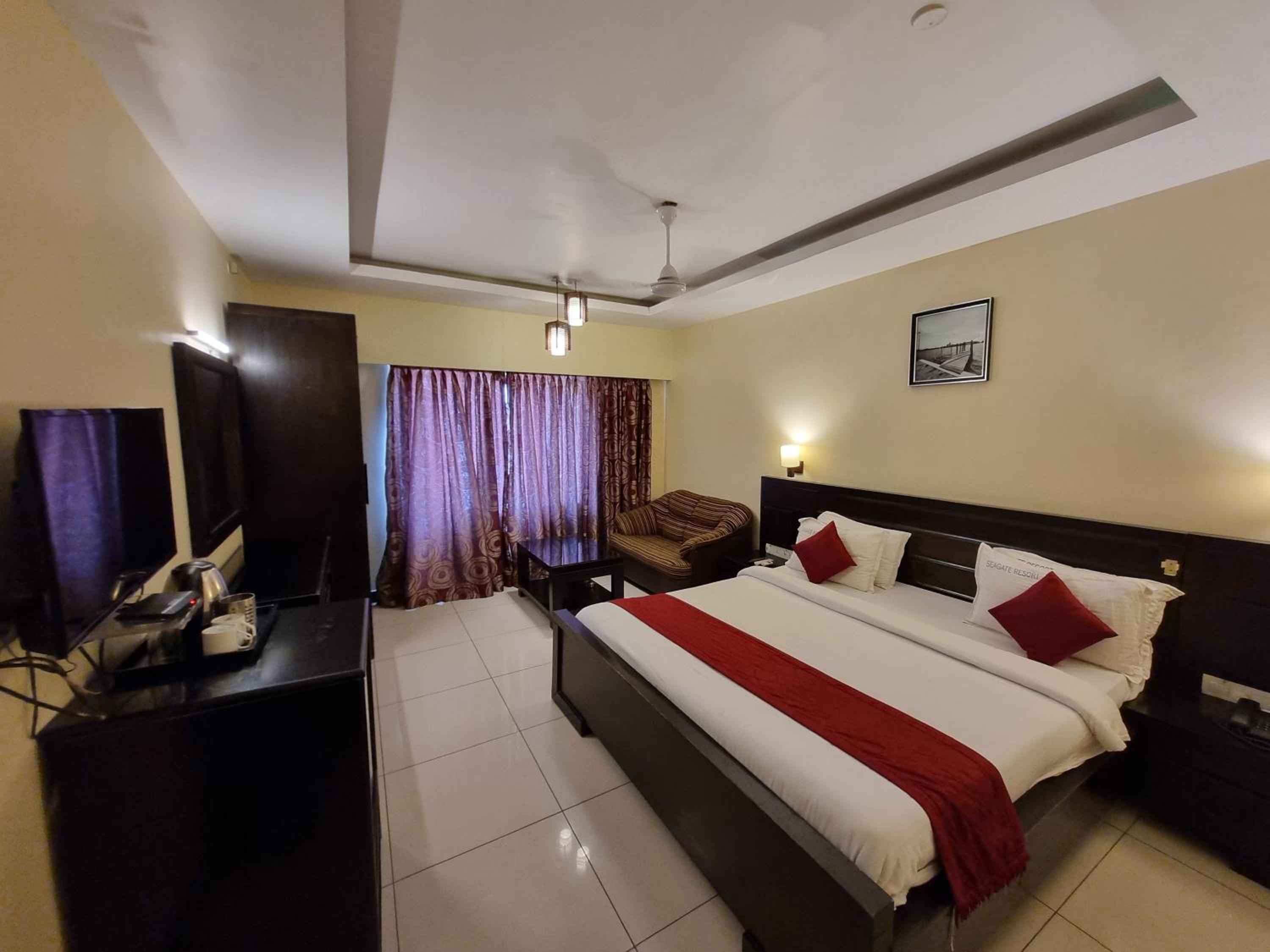 Superior King Room - Photo 1