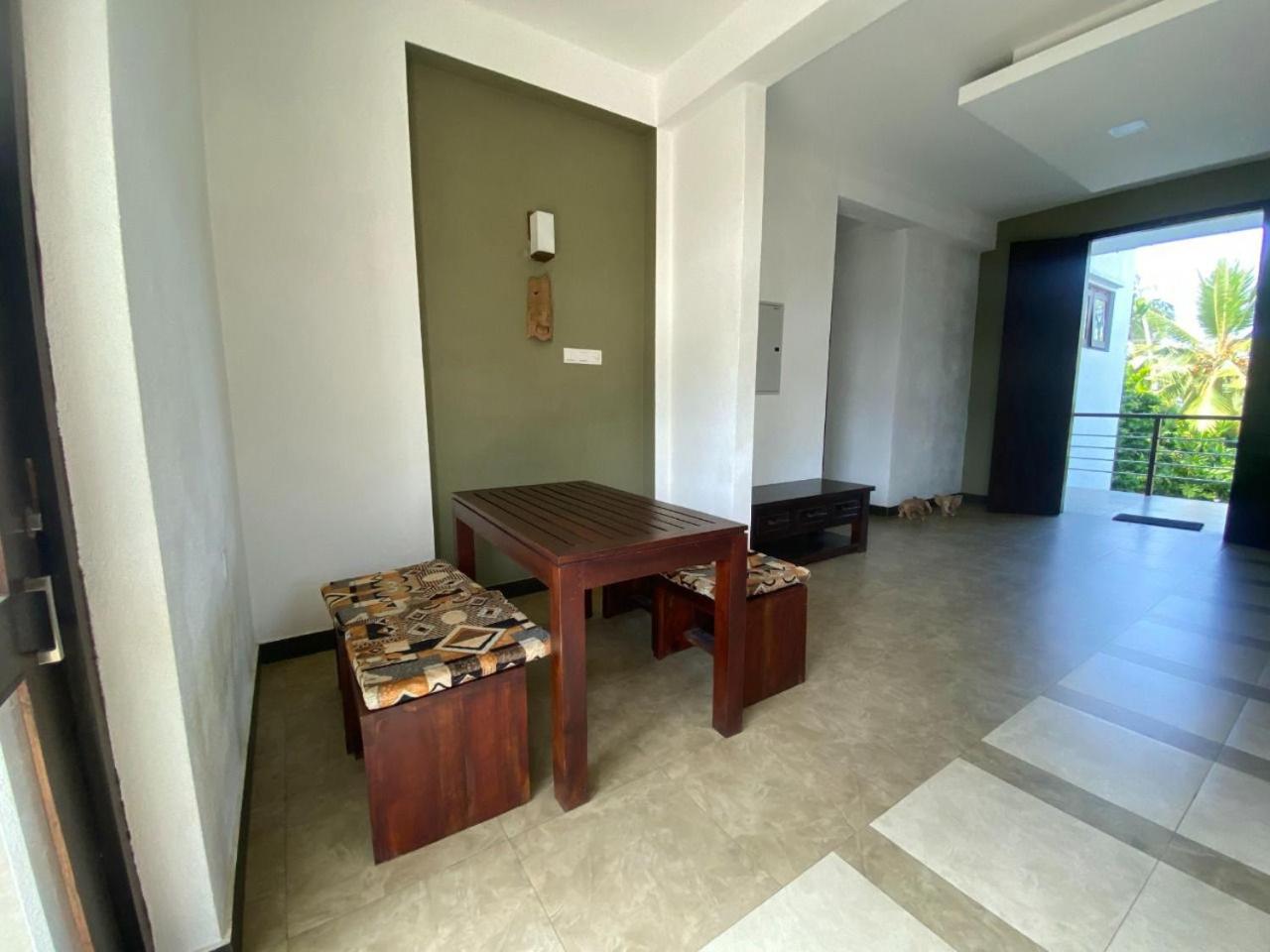 Apartment With Balcony photo 2