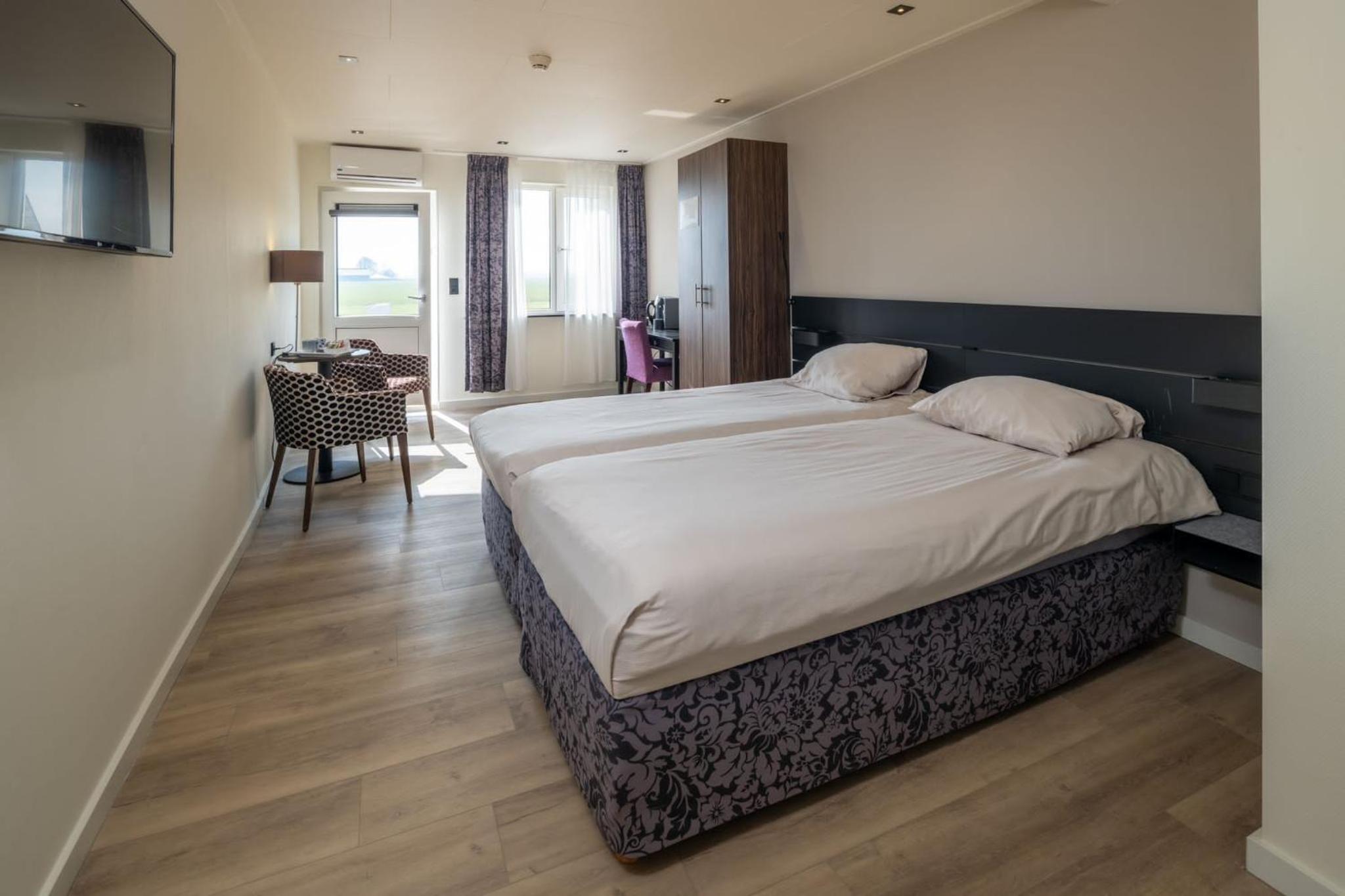 Comfort Twin Room - Photo 1