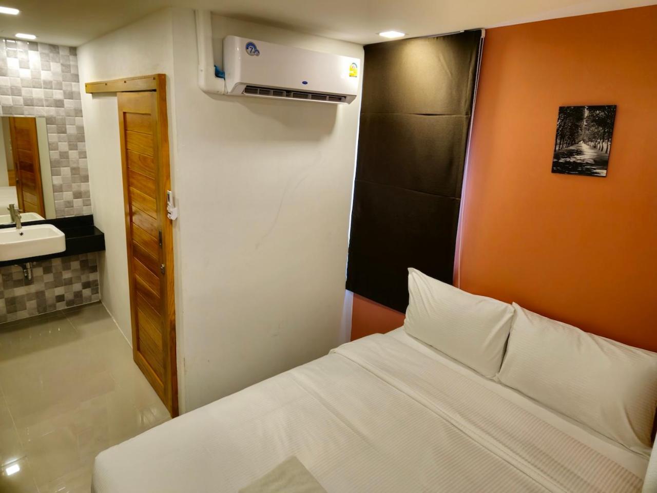 Superior Queen Room - Building 2 photo 2