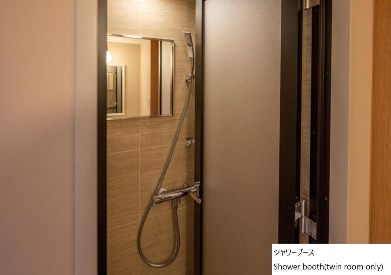 Twin Room - Photo 4