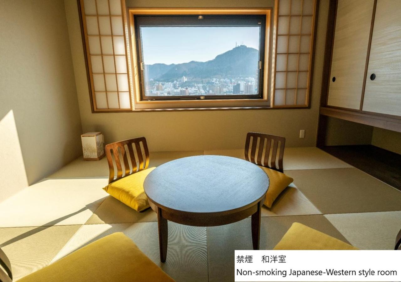 Room with Tatami Area - Photo 2