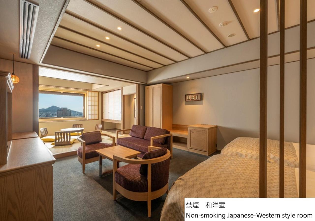 Room with Tatami Area - Photo 12