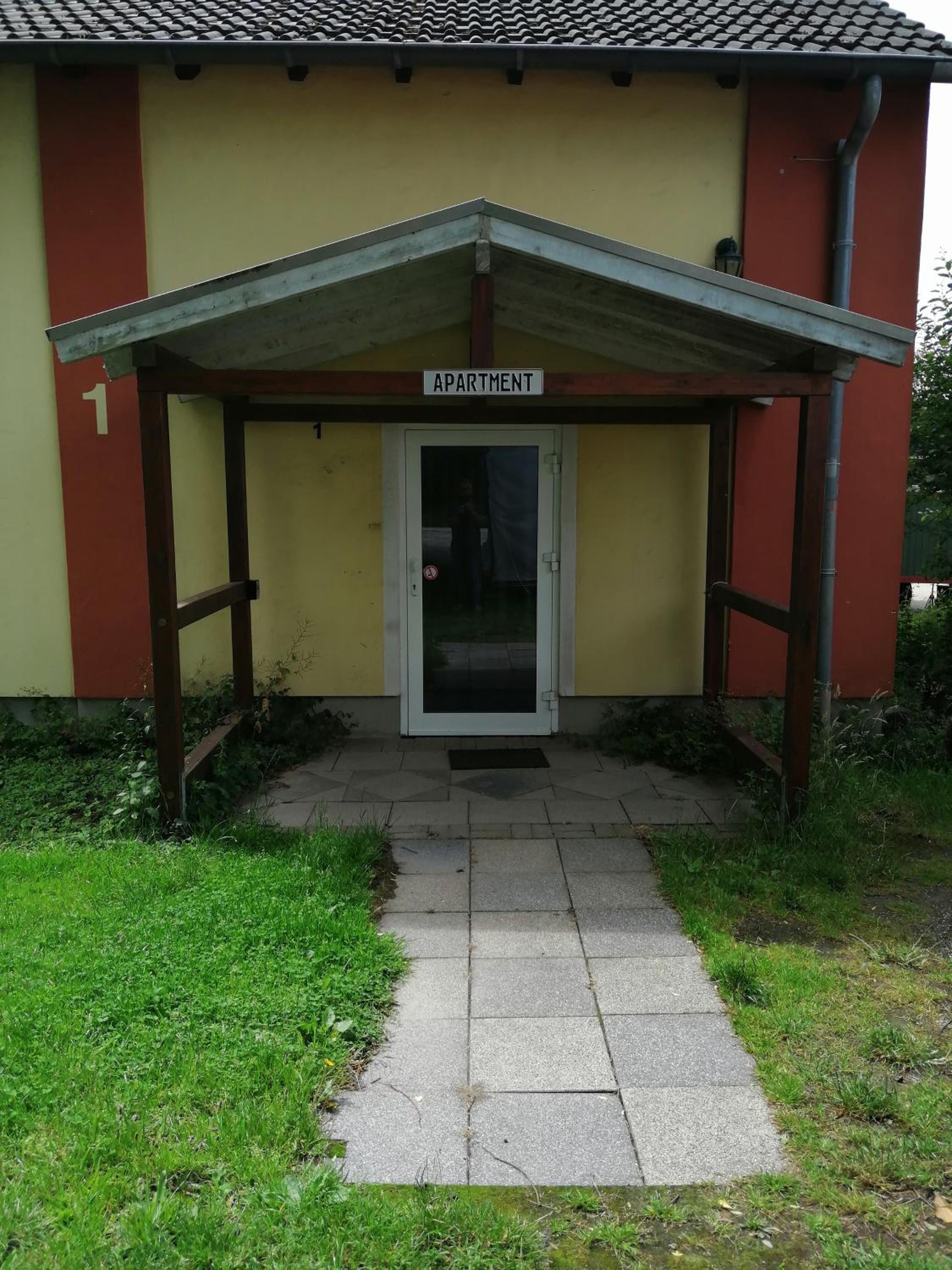 Apartment - Ground Floor photo 2