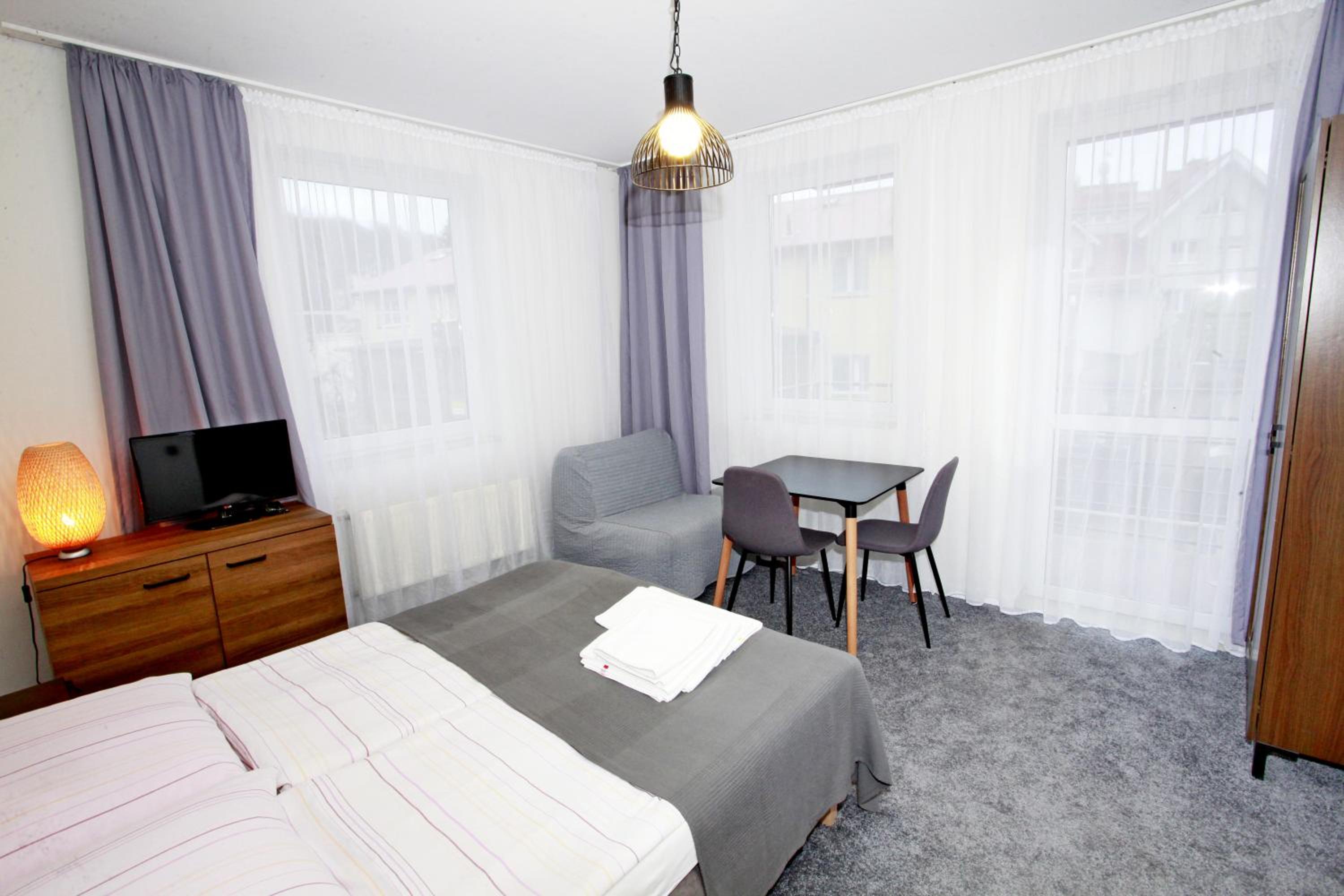 Comfort Triple Room with Shower photo 3
