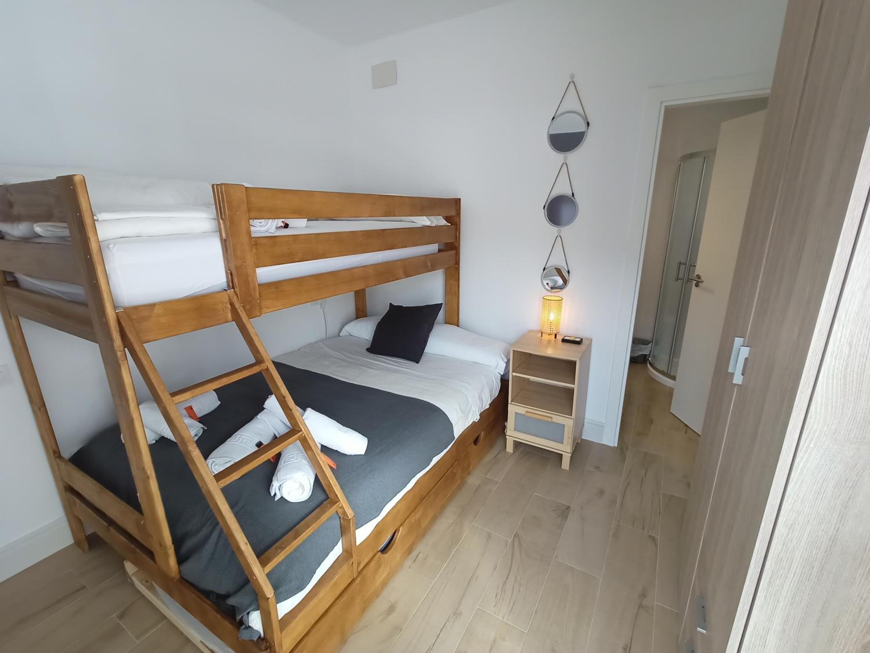 Casa de cinco habitaciones