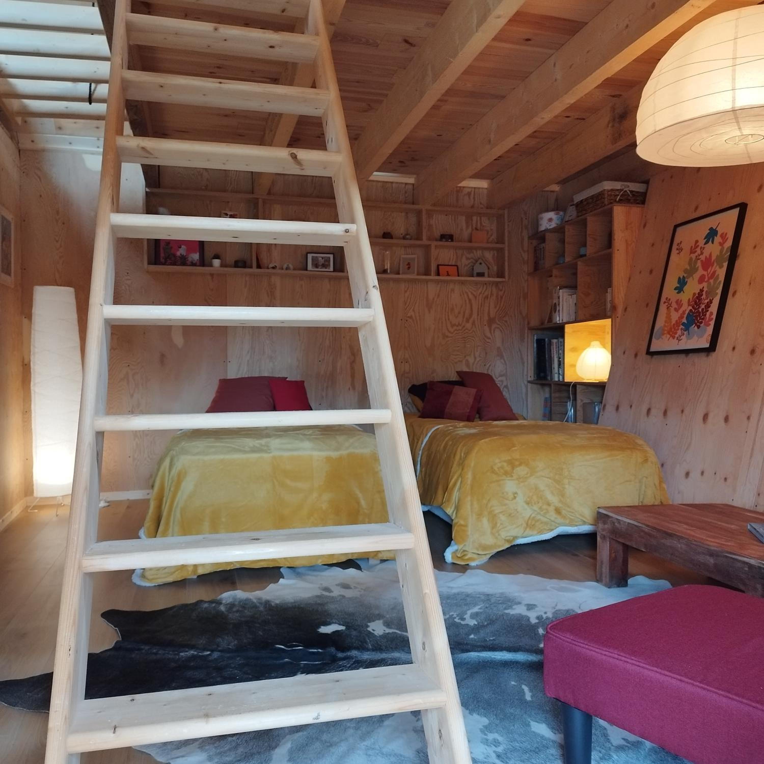 Suite - Photo 20