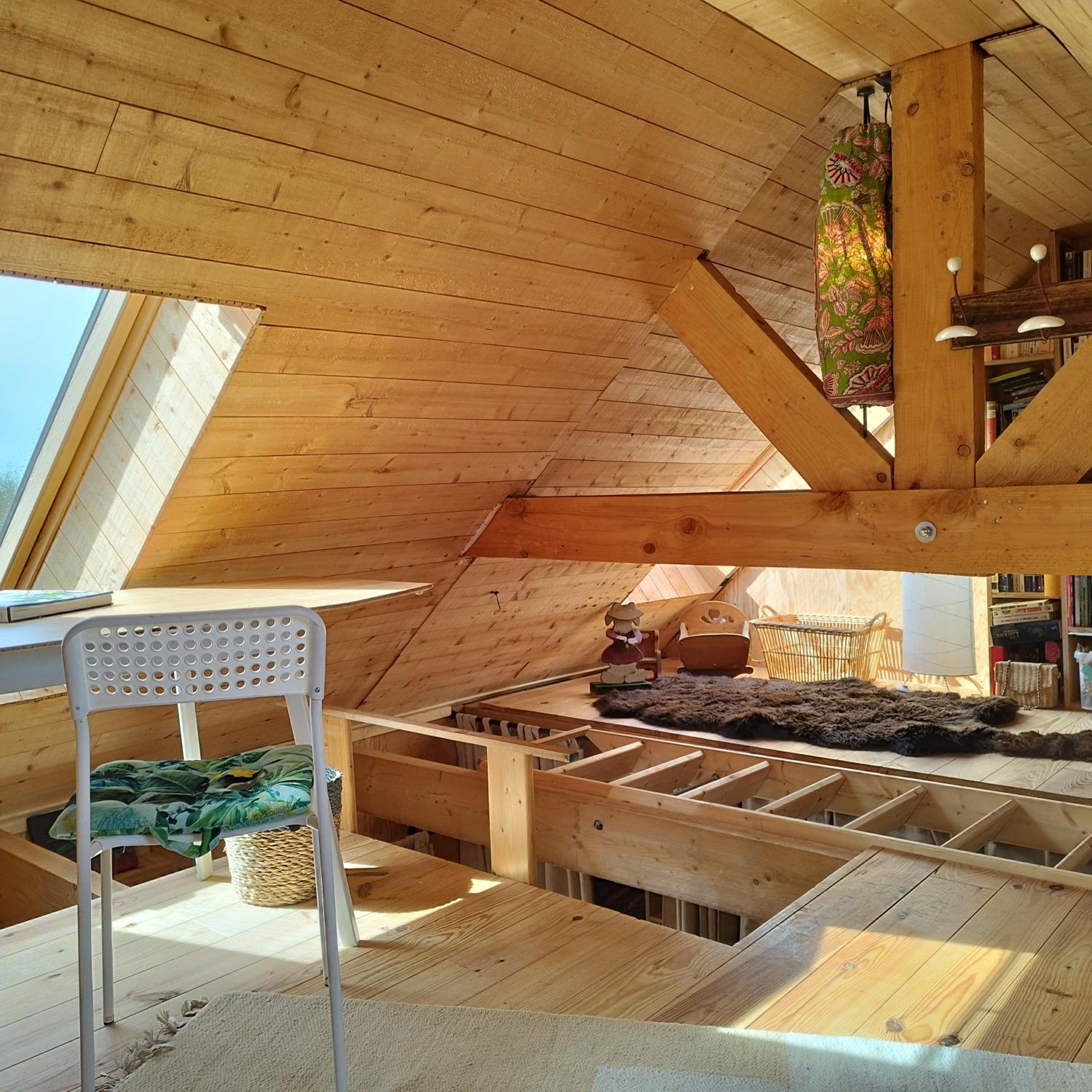 Suite - Photo 19