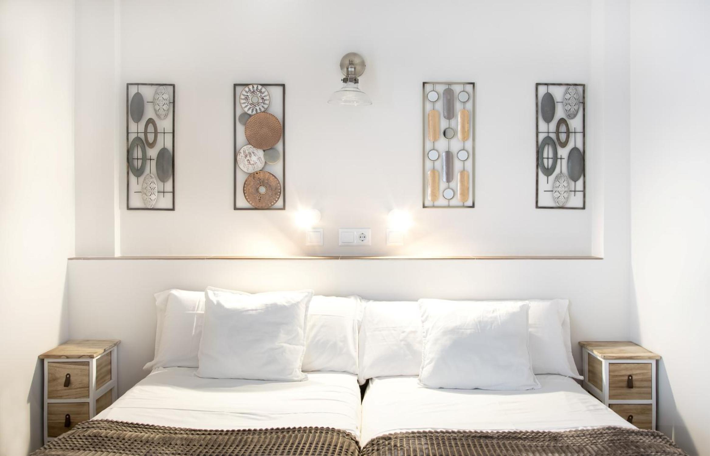 Twin Room with Terrace photo 3