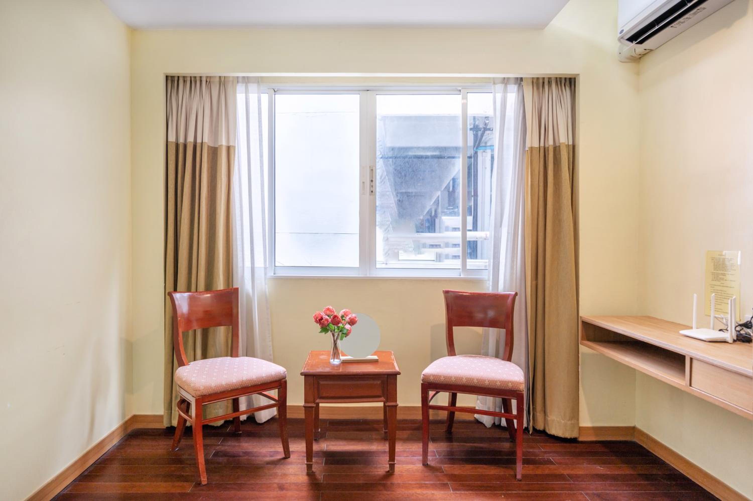 Deluxe Double or Twin Room photo 1