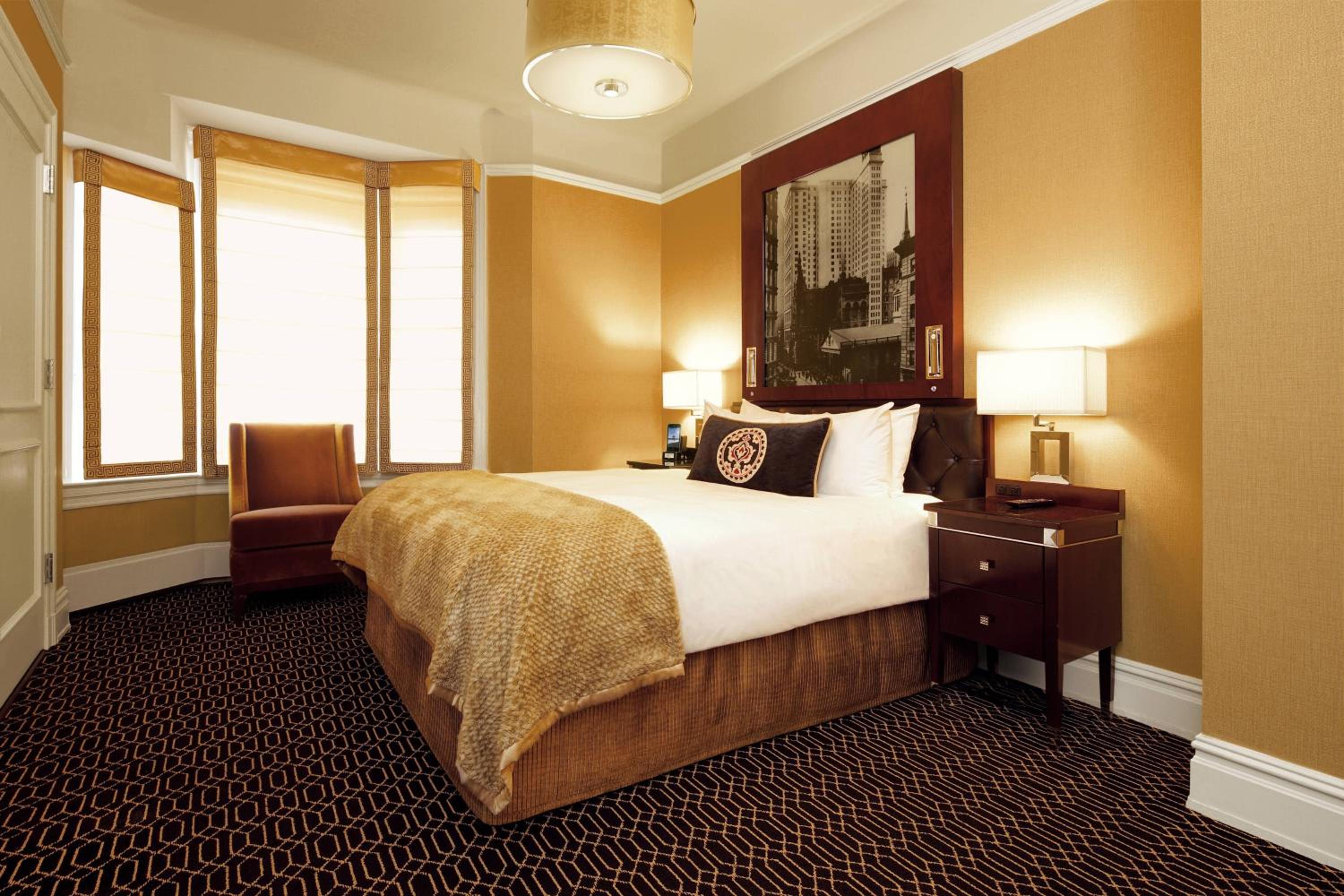 Queen Room