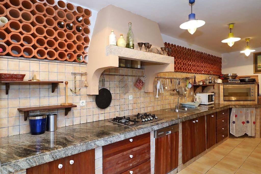 Villa photo 2