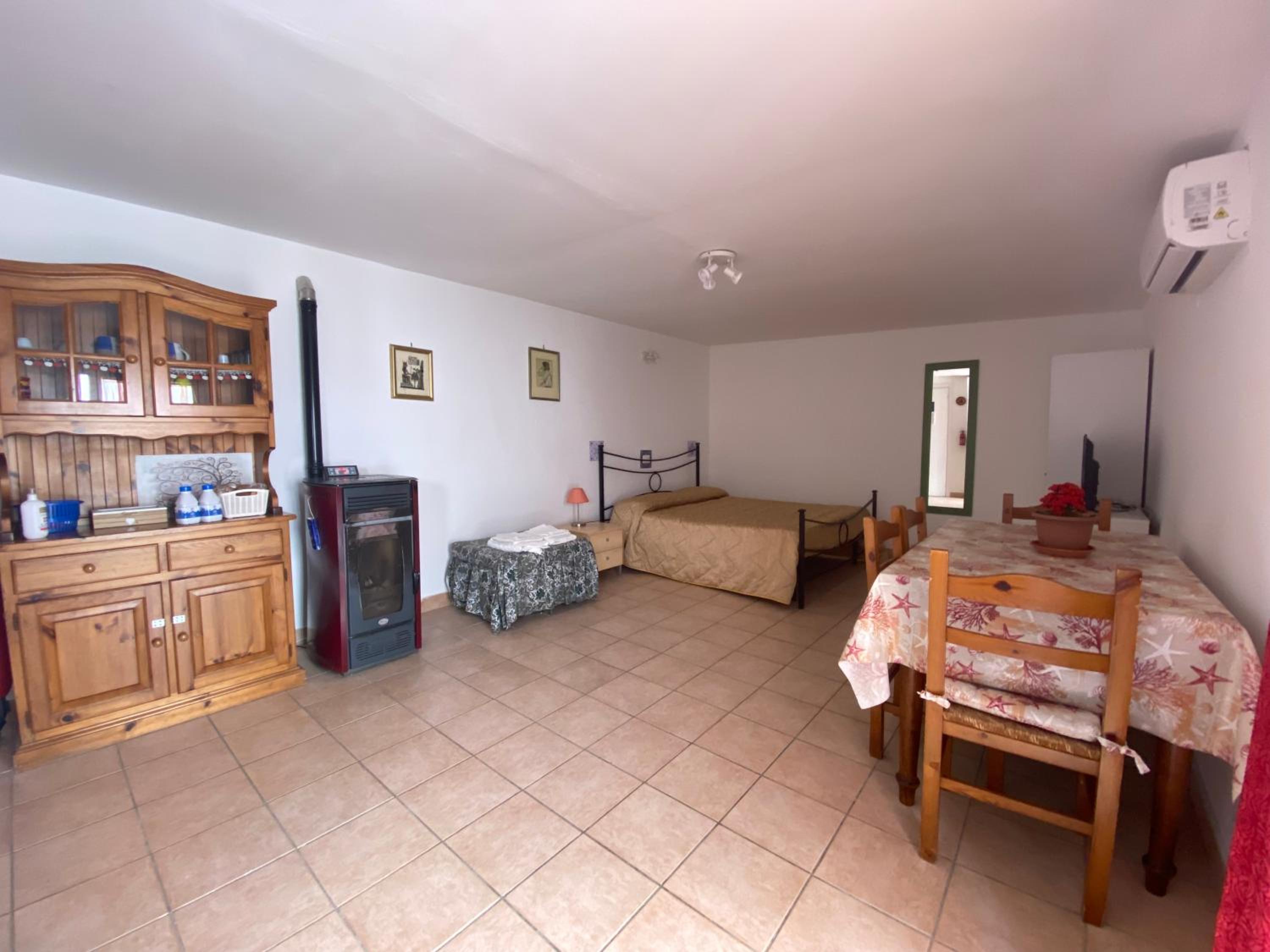 Studio Apartment