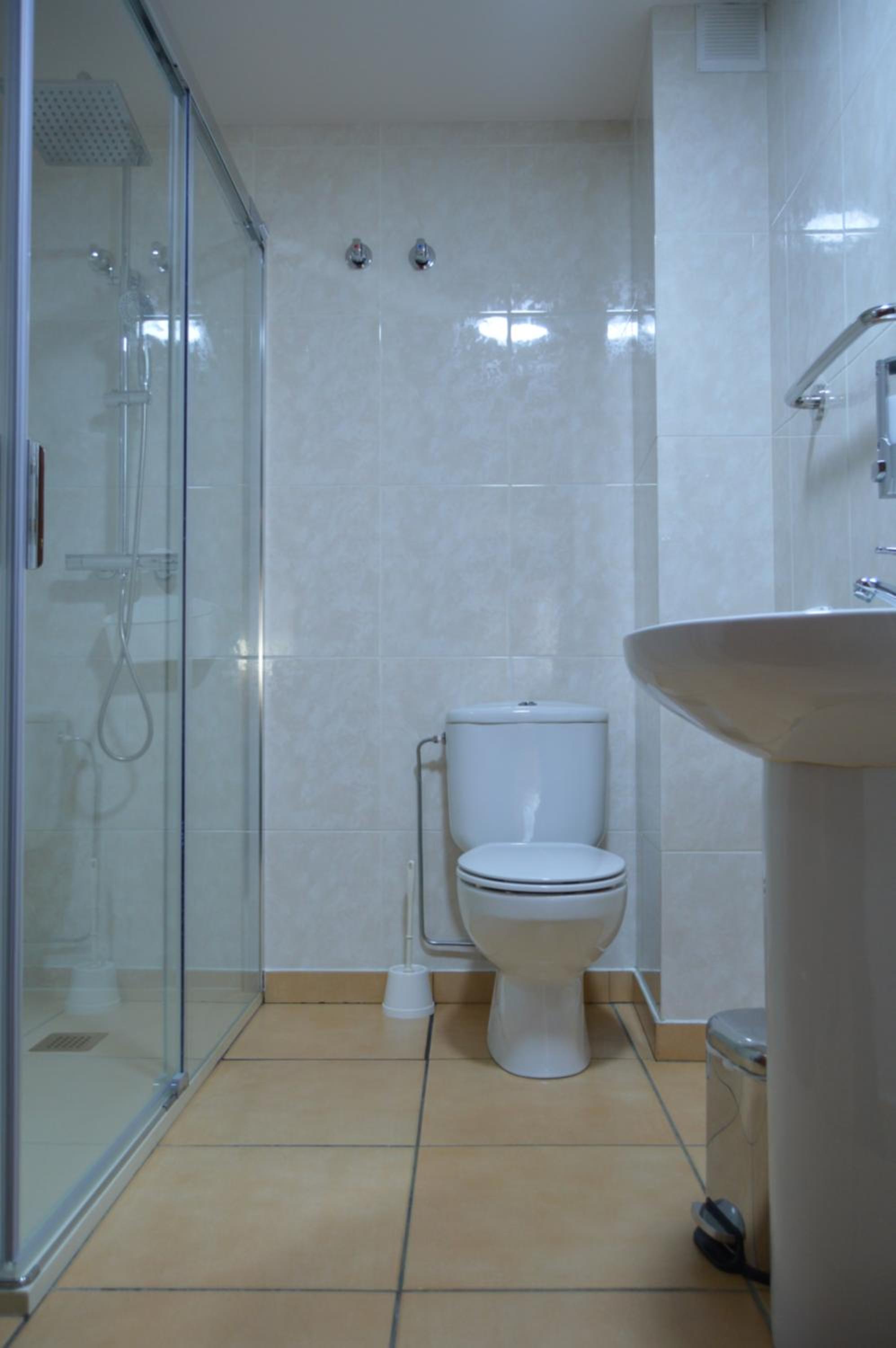 Double Room - Photo 26
