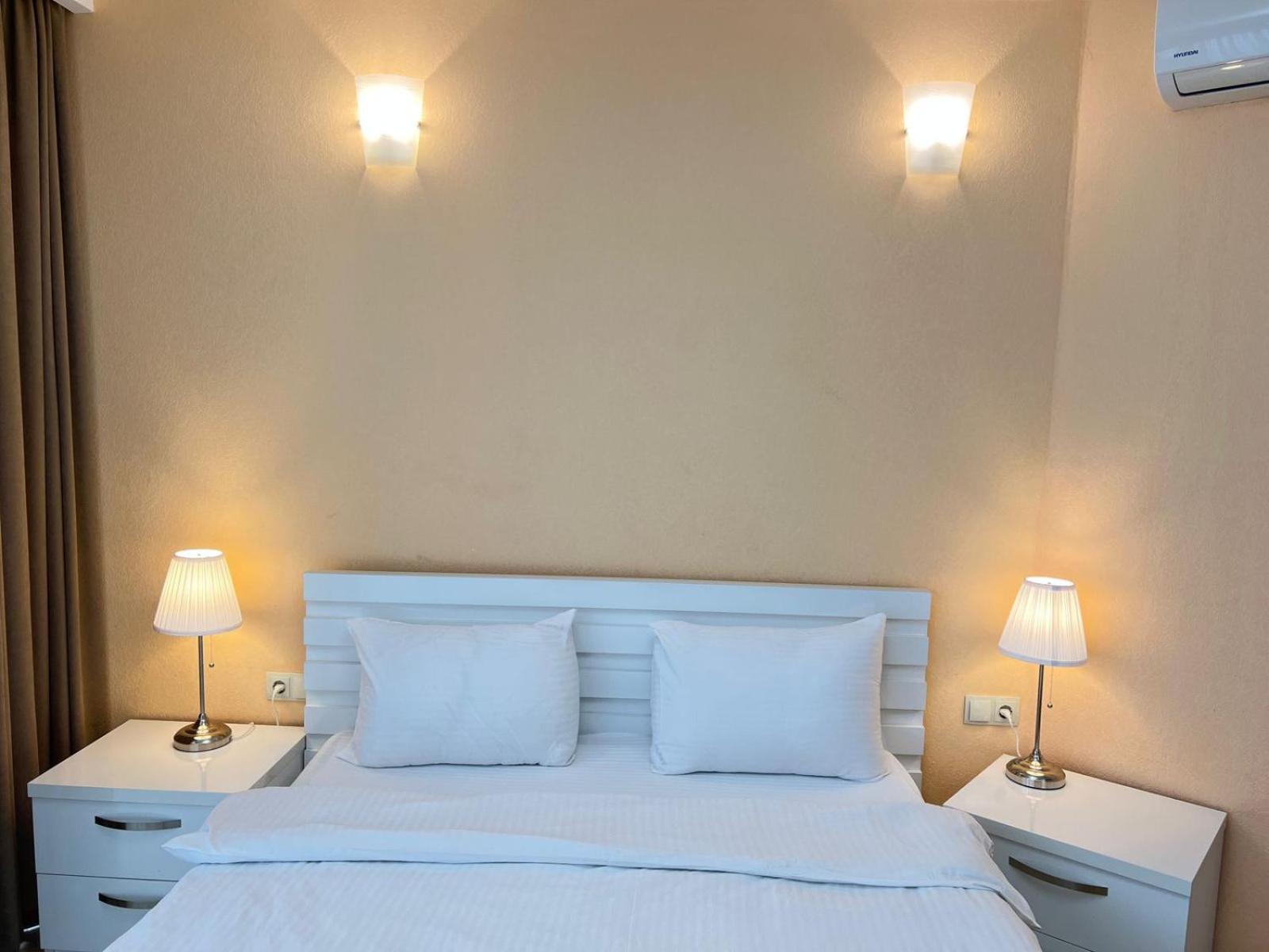 Deluxe Suite With Sea View photo 3