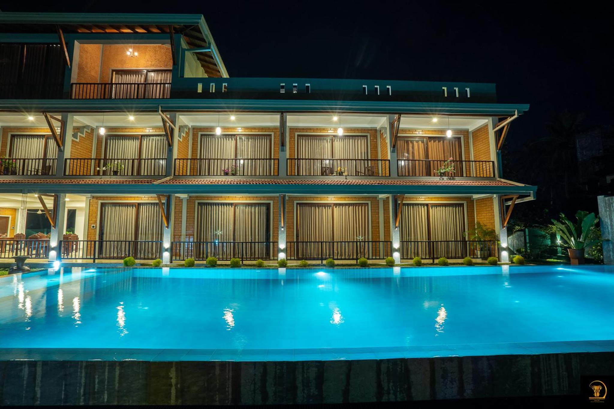 Apartment with Pool View  photo 1