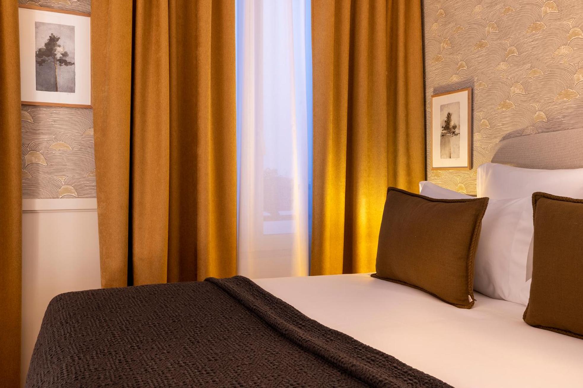 Le Petit Oberkampf Hotel & Spa bedroom photo