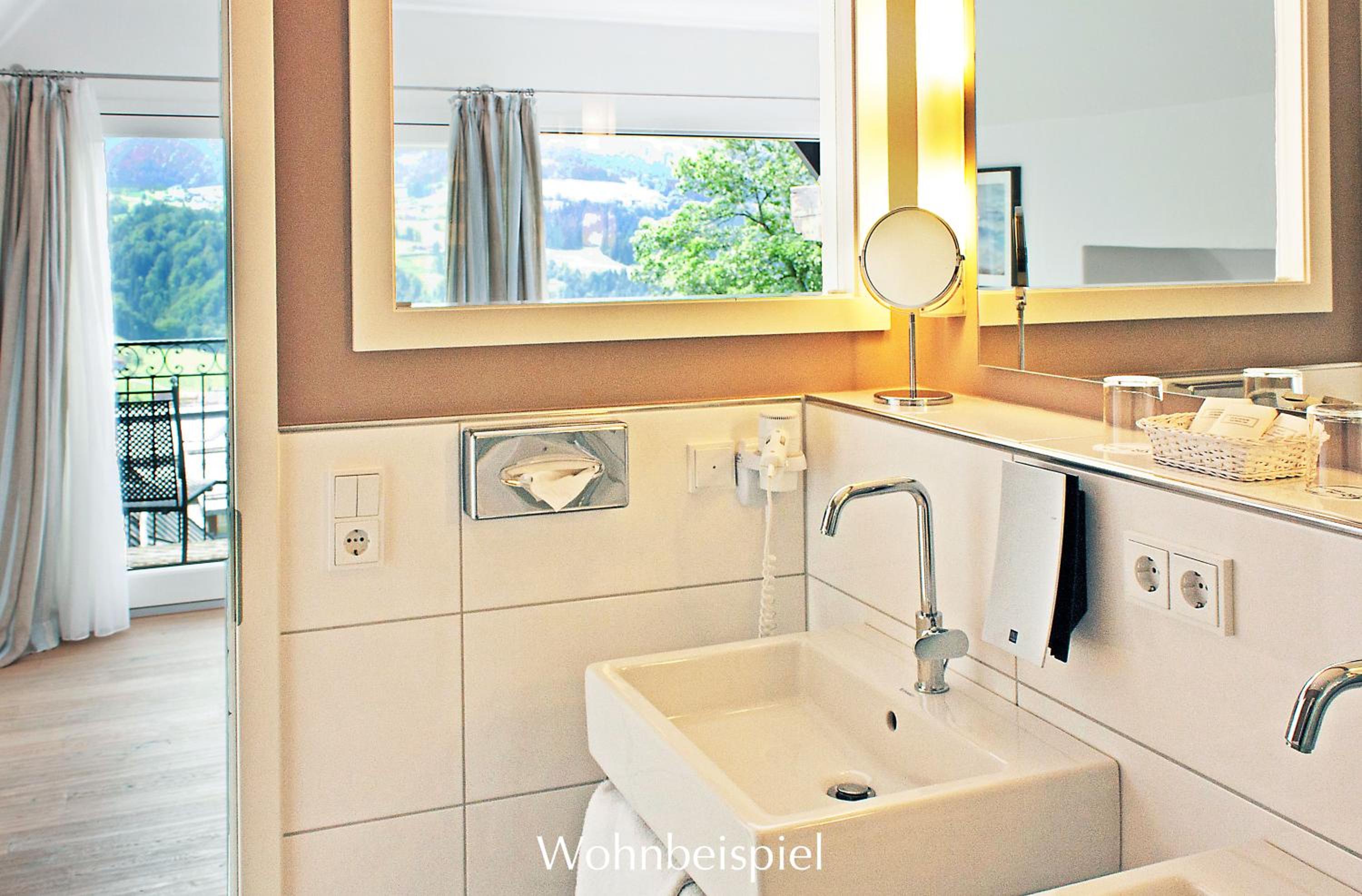 Standard Suite - Photo 4
