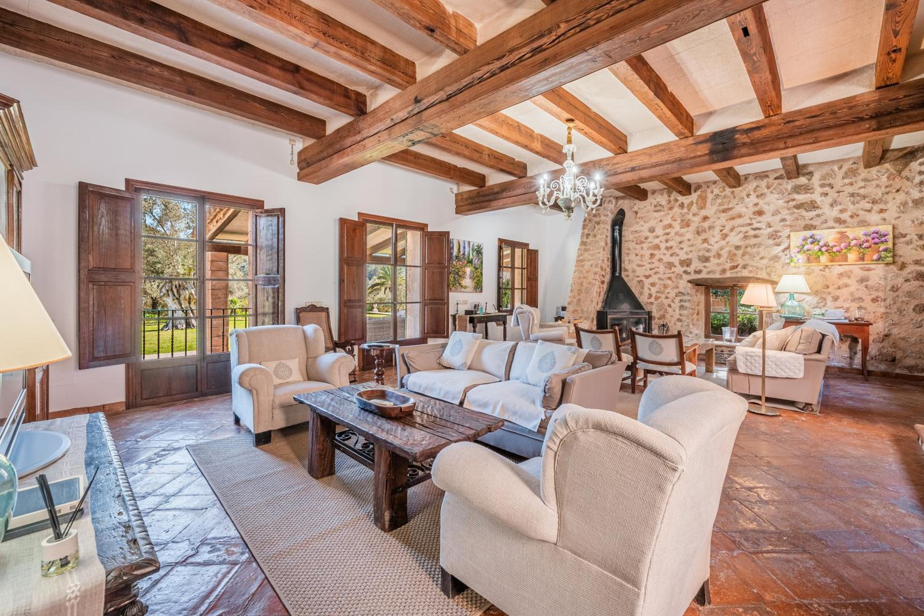 Villa with Garden View