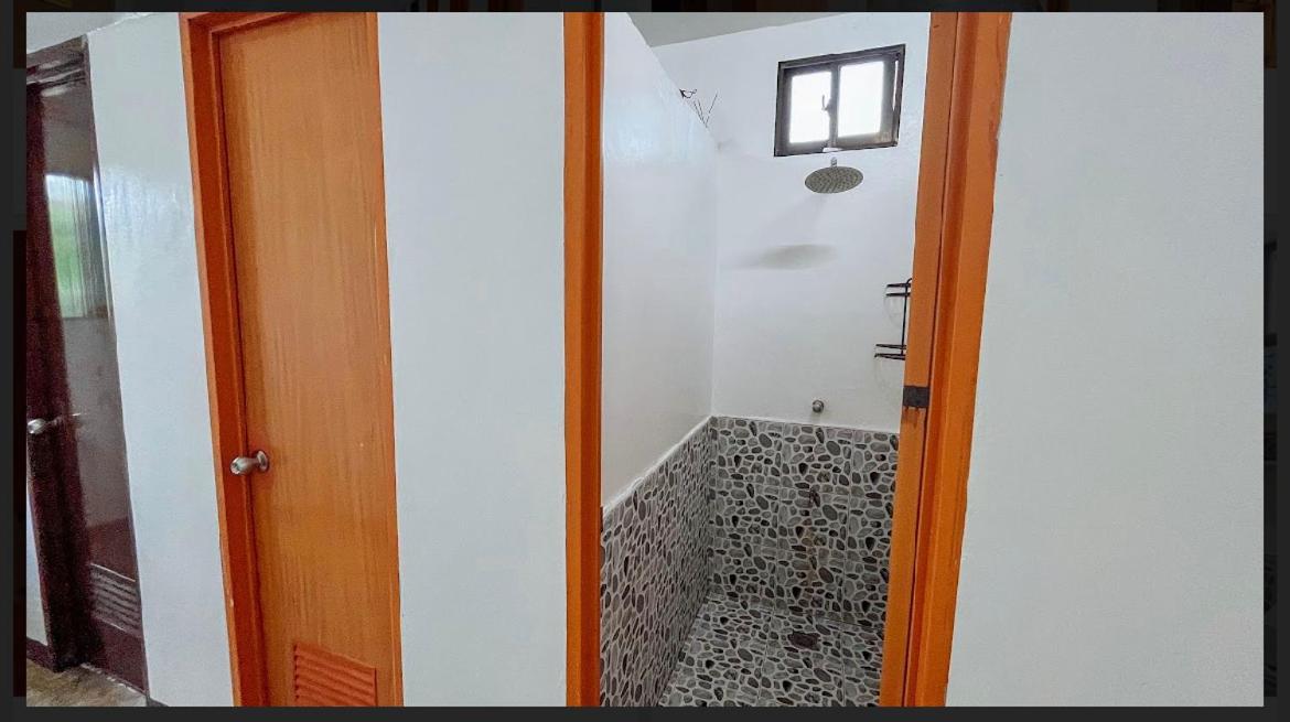Budget Single Room - Photo 4