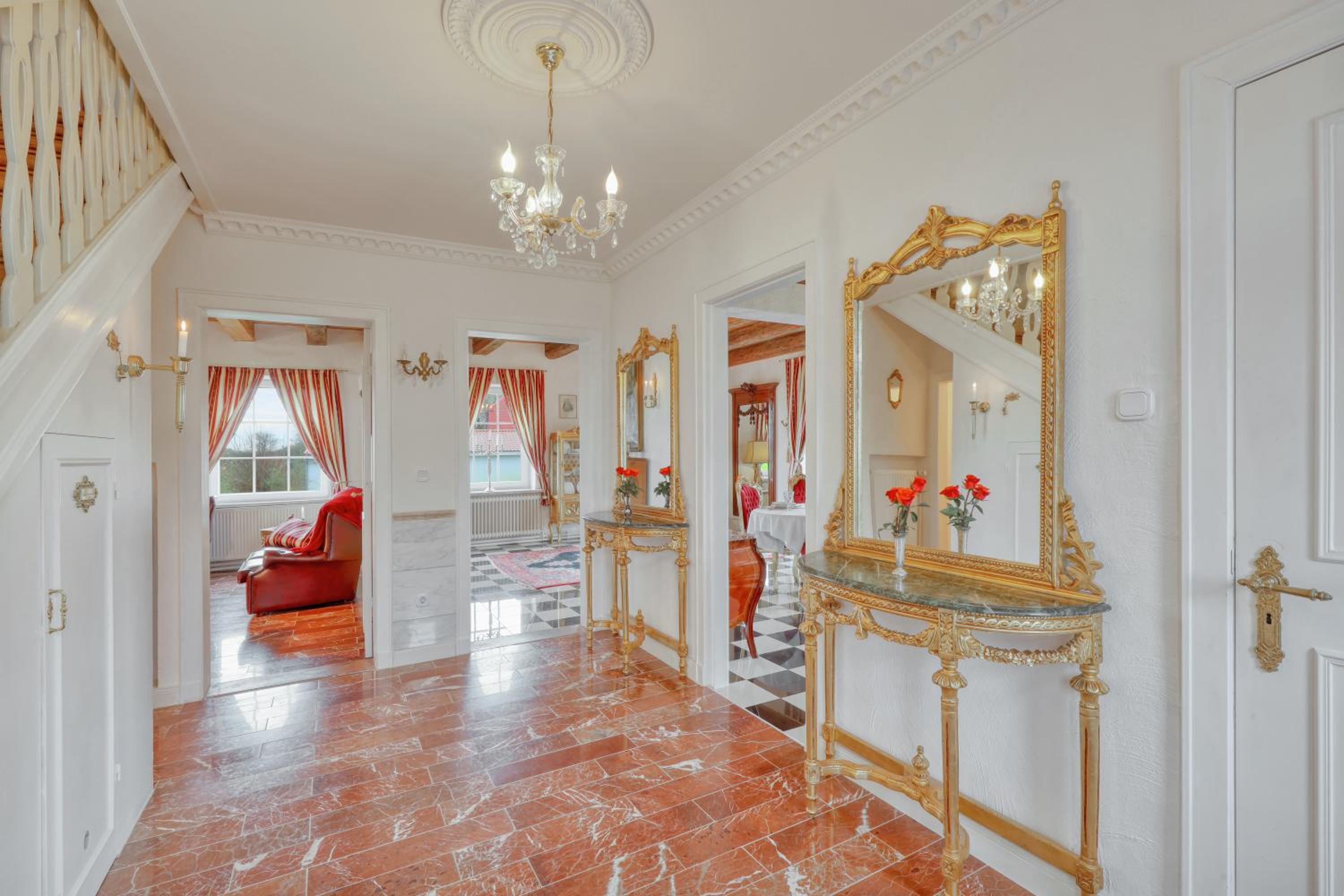 Duplex Apartment - Photo 17