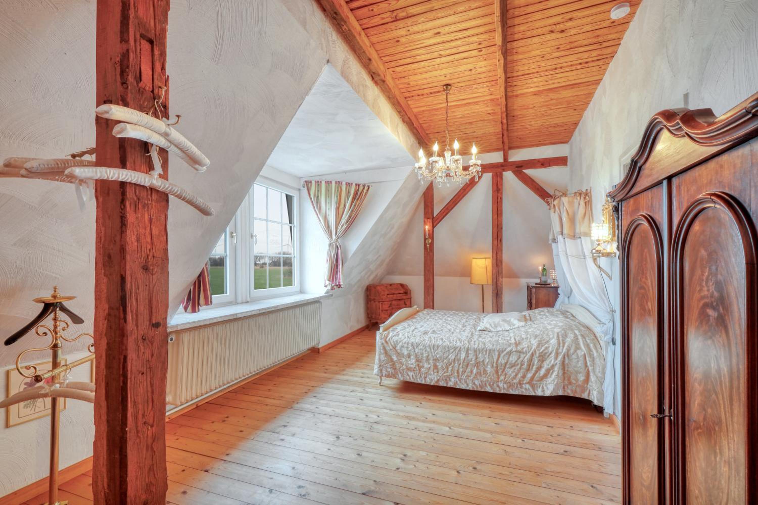 Duplex Apartment - Photo 9