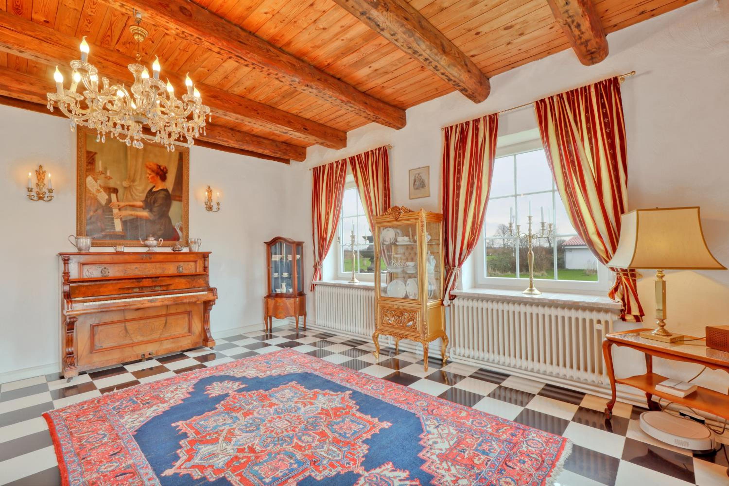 Duplex Apartment - Photo 12