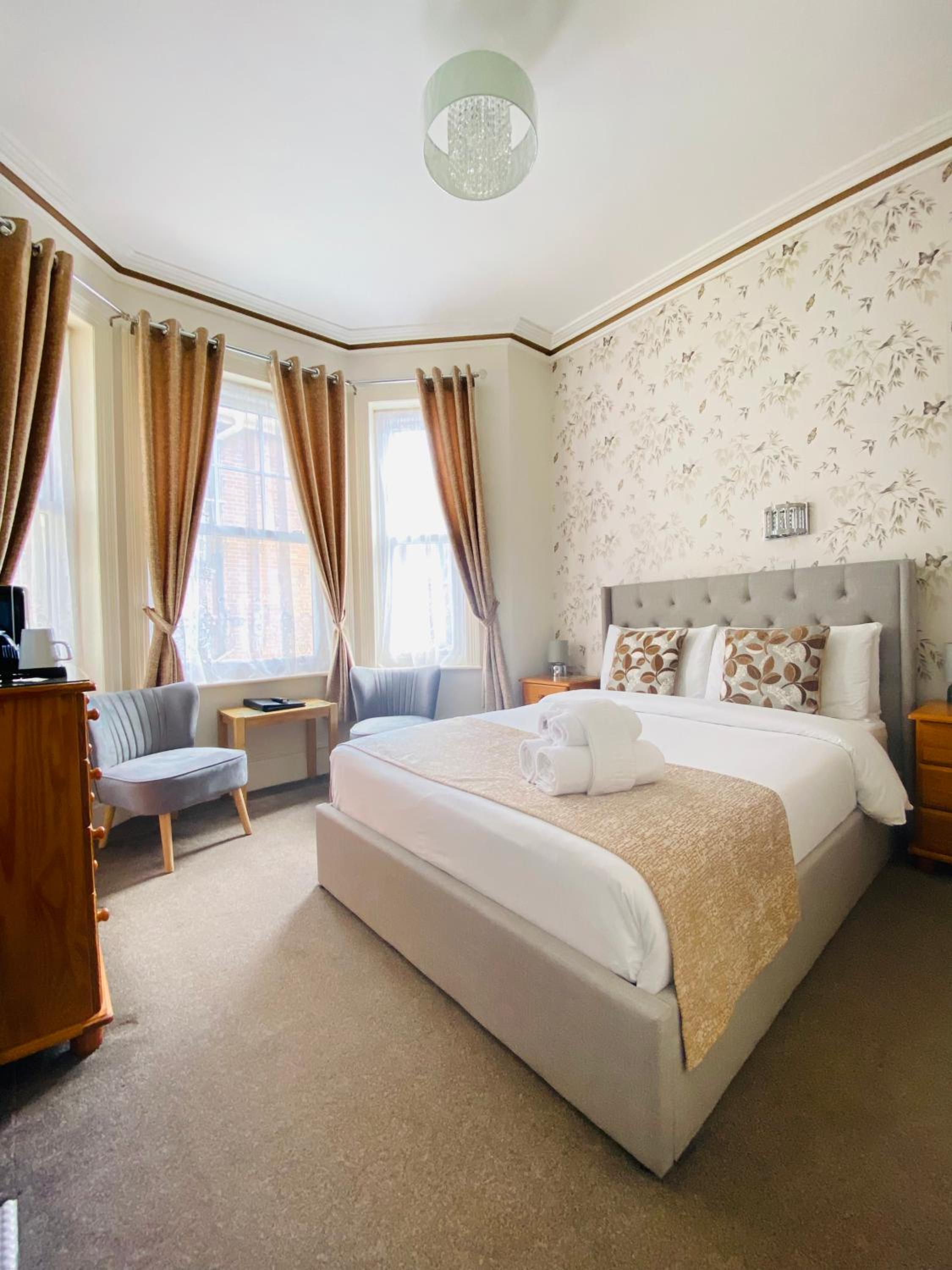 Double Room - Photo 1