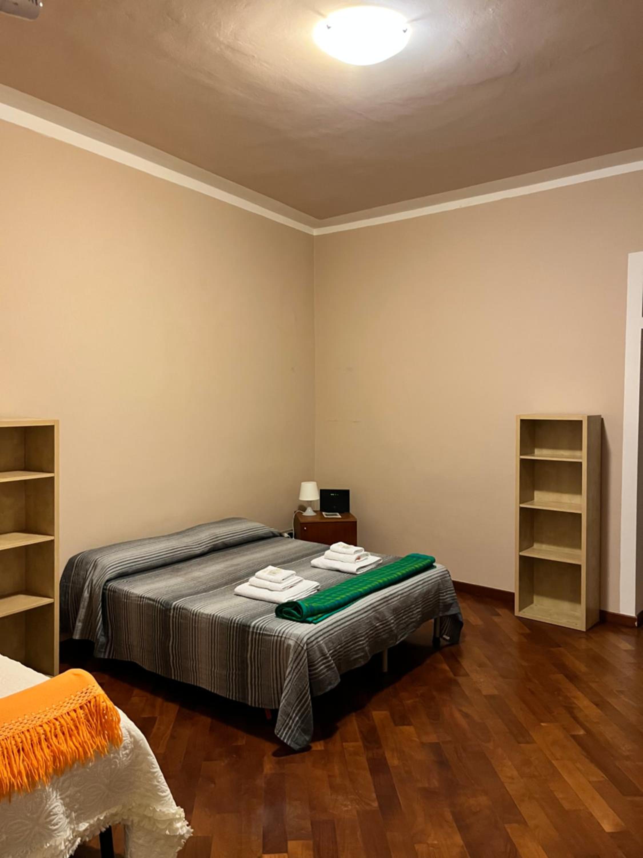 Two-Bedroom Apartment - Photo 18