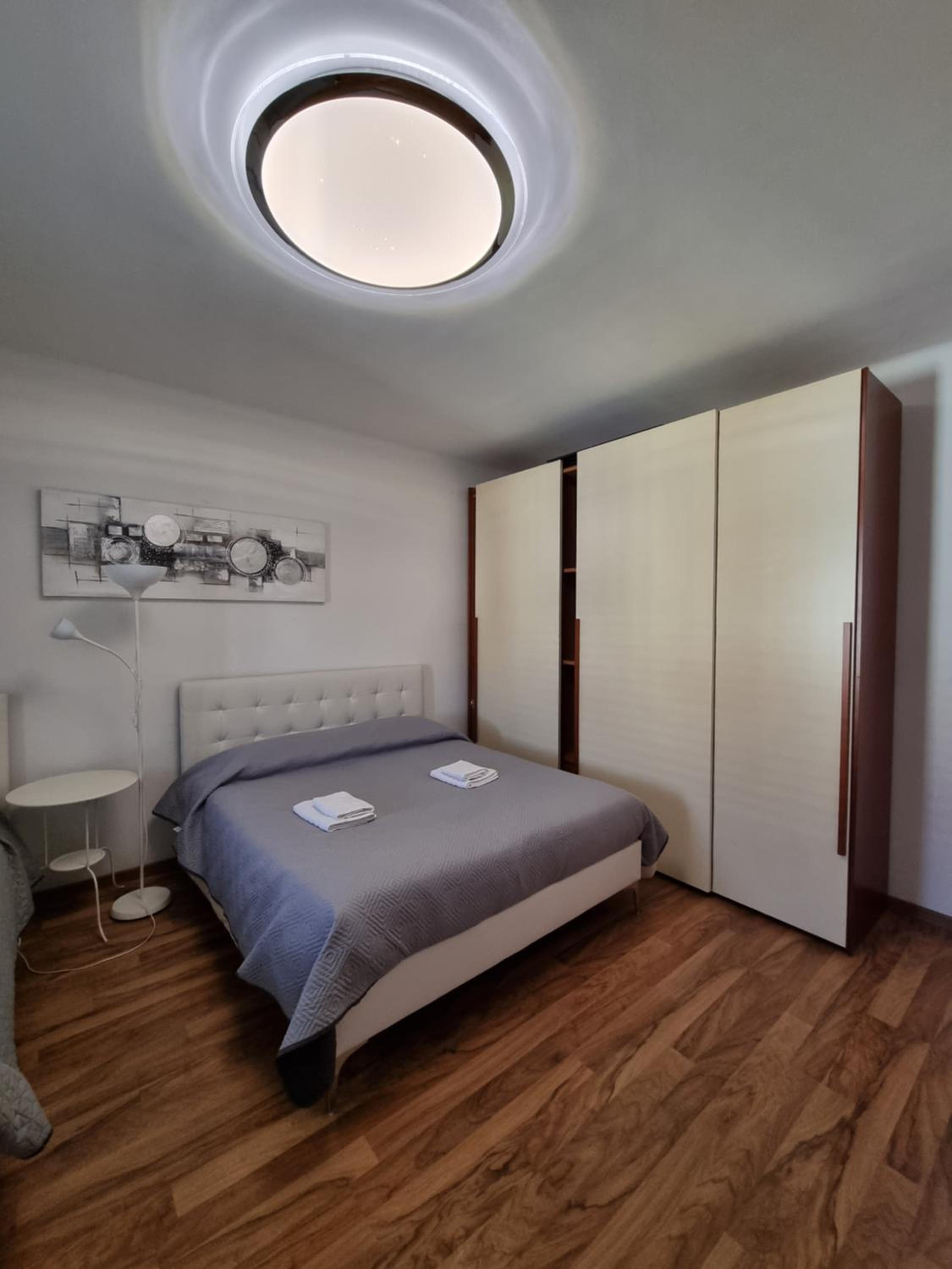 Three-Bedroom Apartment photo 3