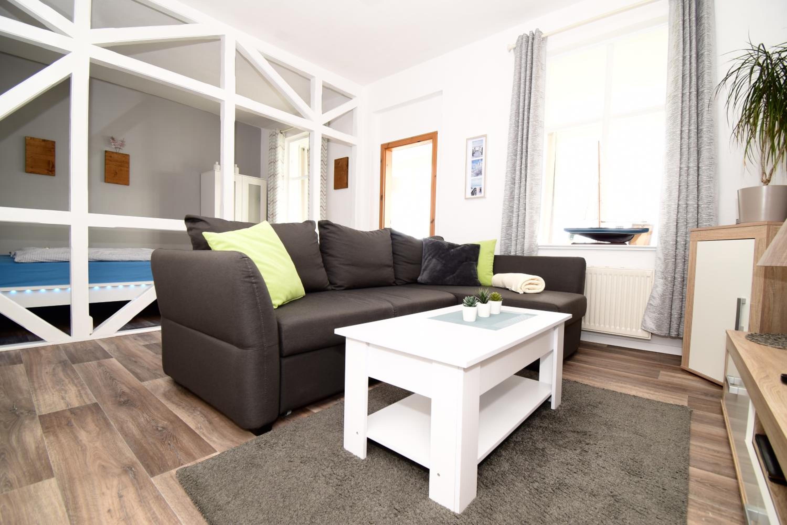One-Bedroom Apartment with Ocean View photo 2
