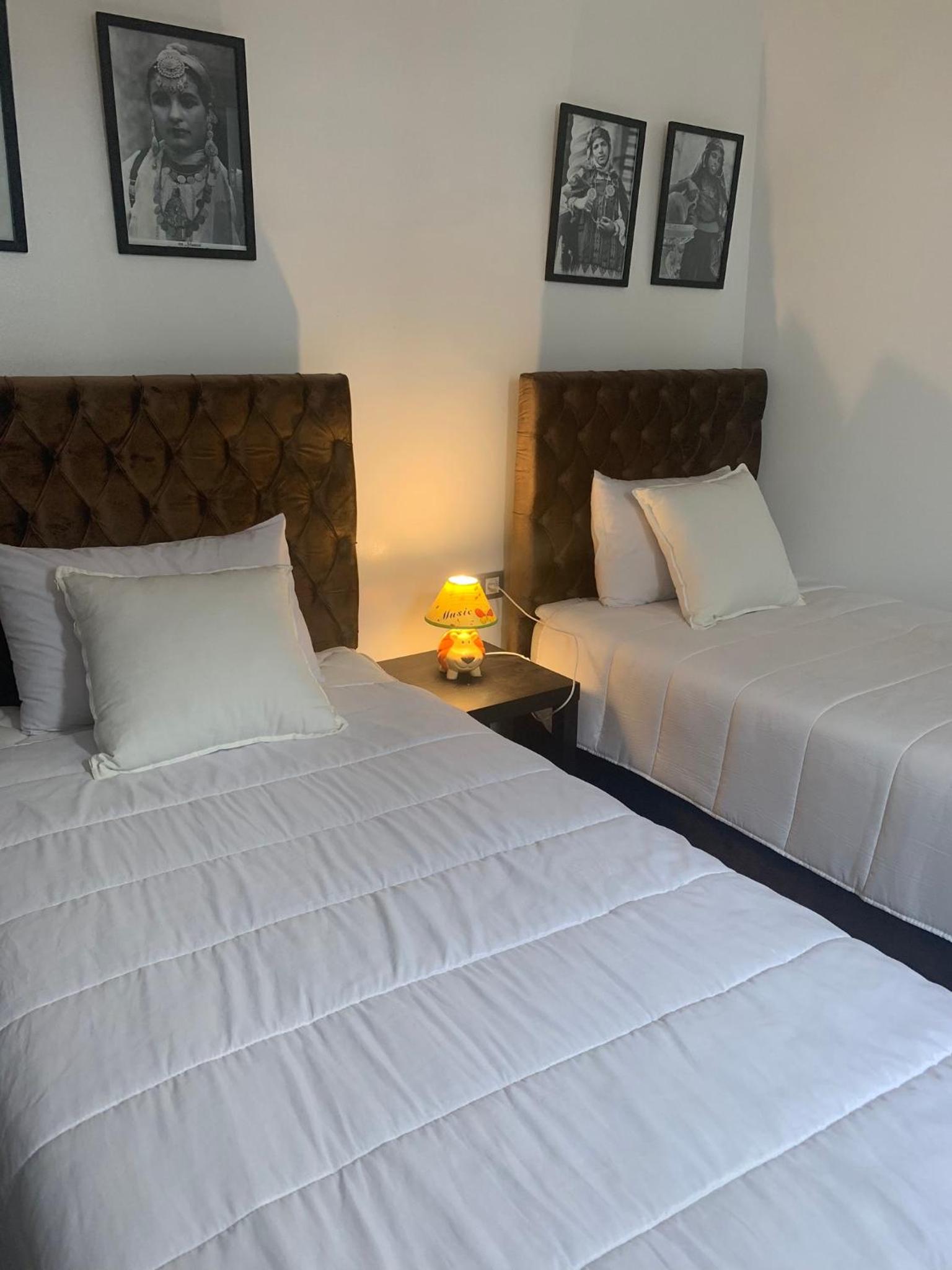 One-Bedroom Apartment - Photo 1