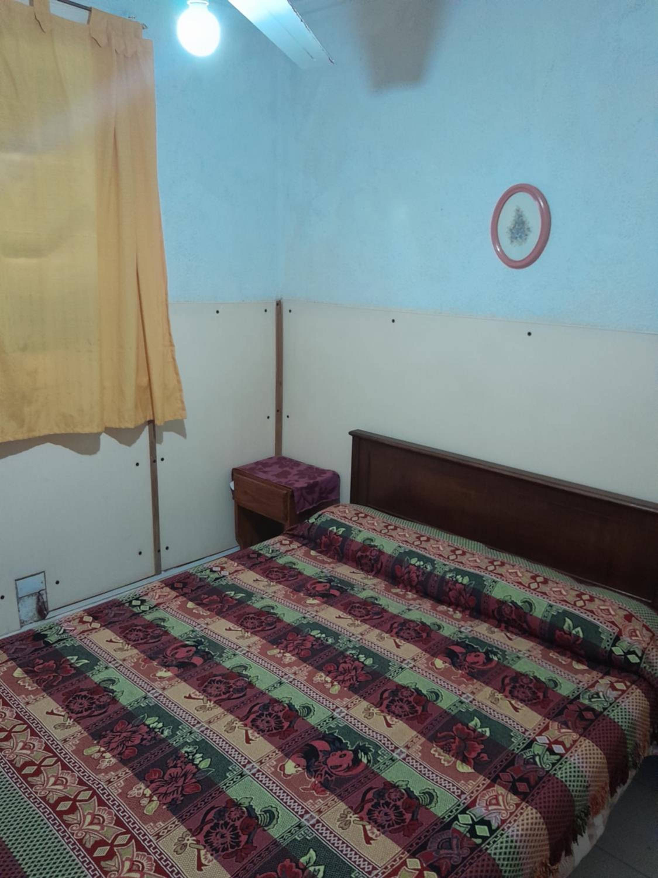Standard Single Room With Shower