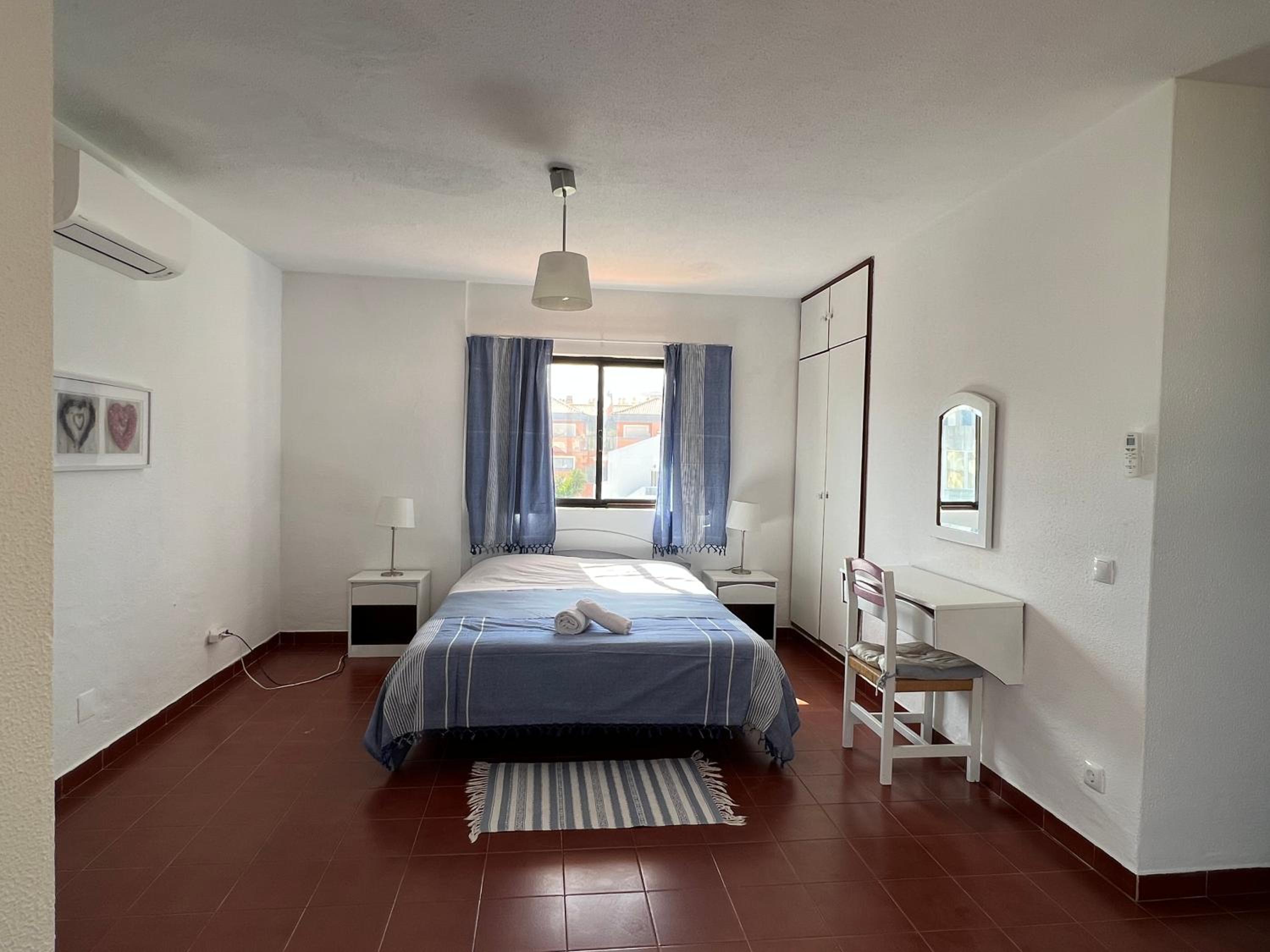 Two-Bedroom Apartment - Photo 13