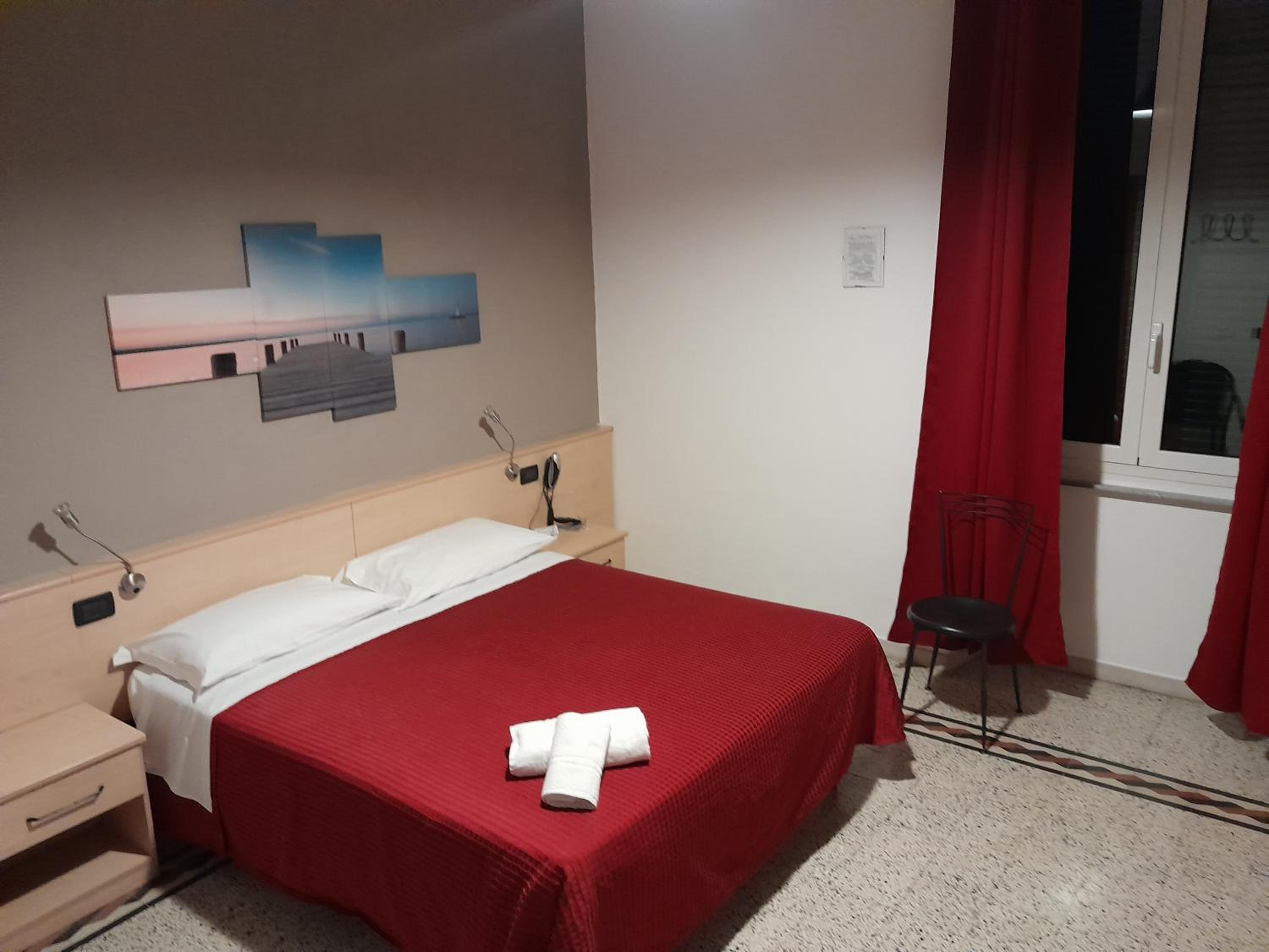 Double or Twin Room with Bathroom photo 1