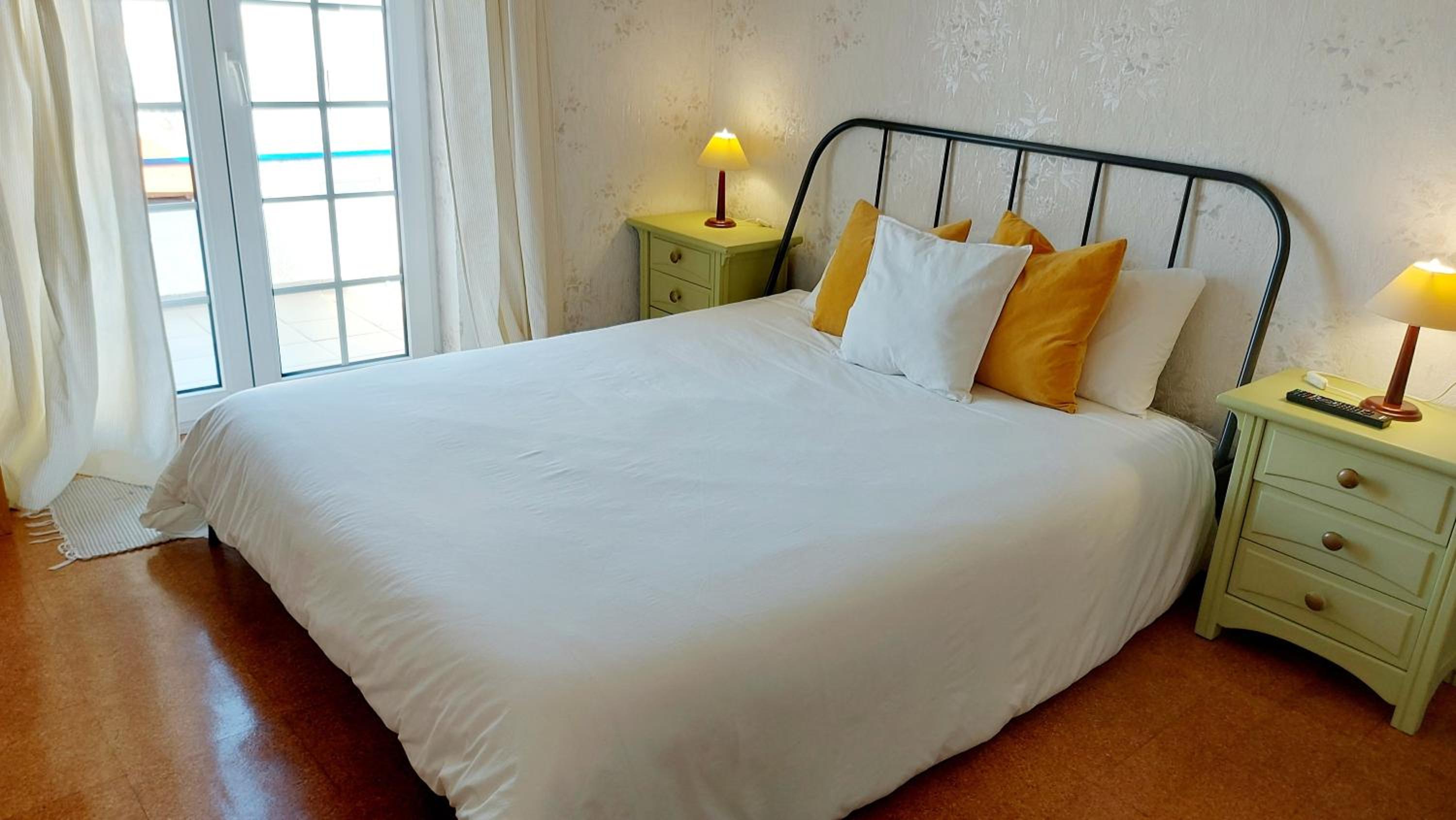 Double Room with Shared Bathroom