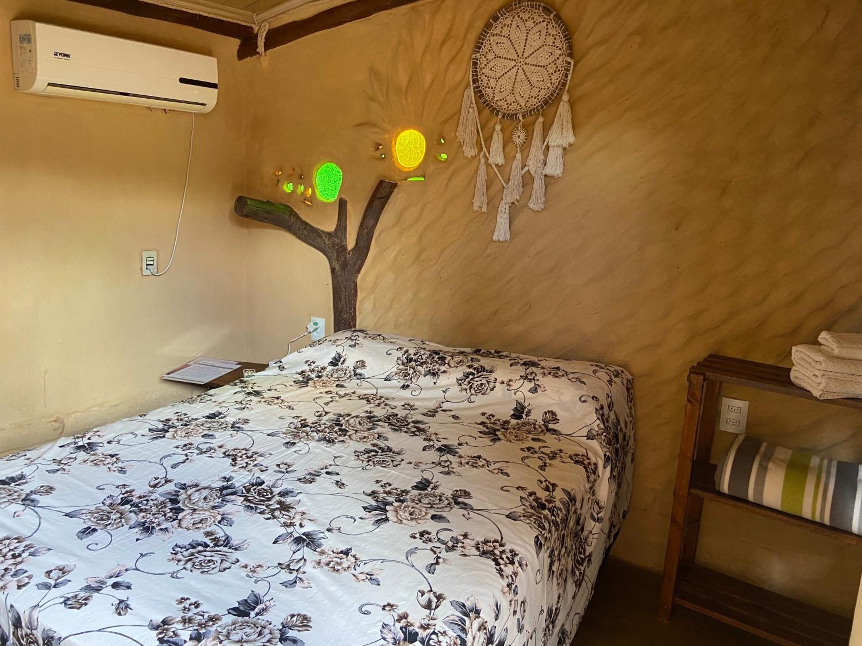 Small Double Room - Photo 1