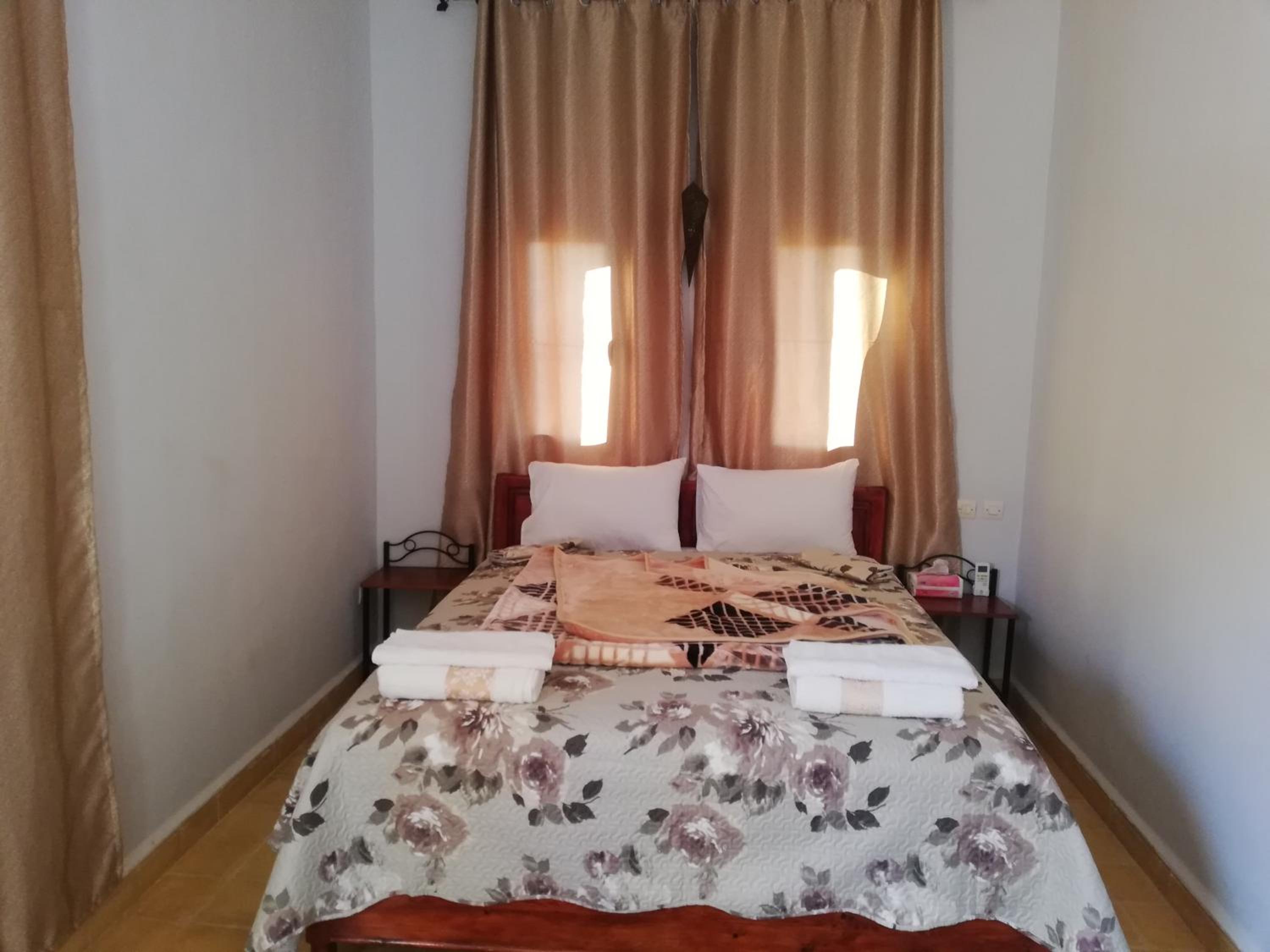 Quadruple Room - Photo 5