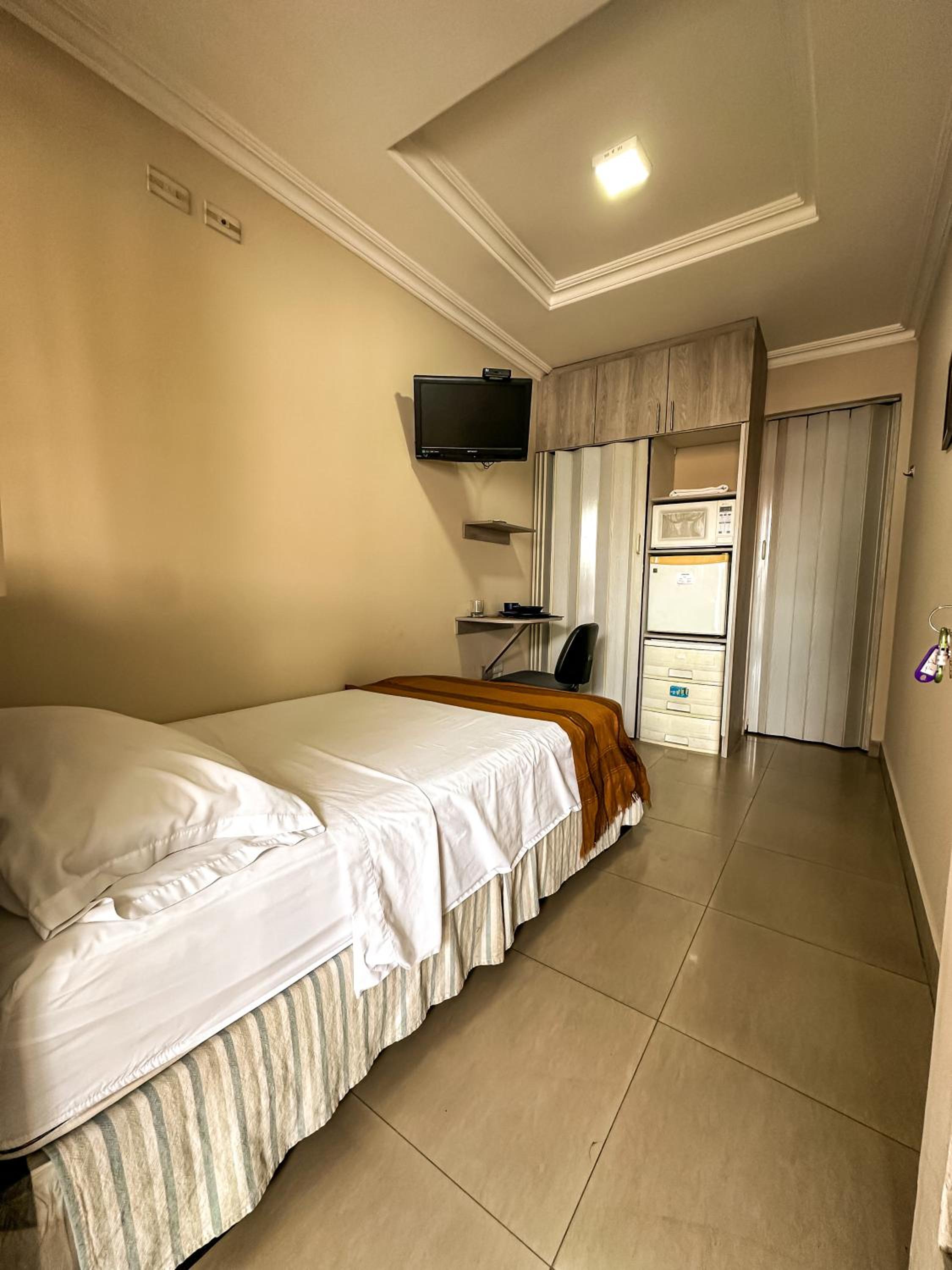 Single Room photo 3