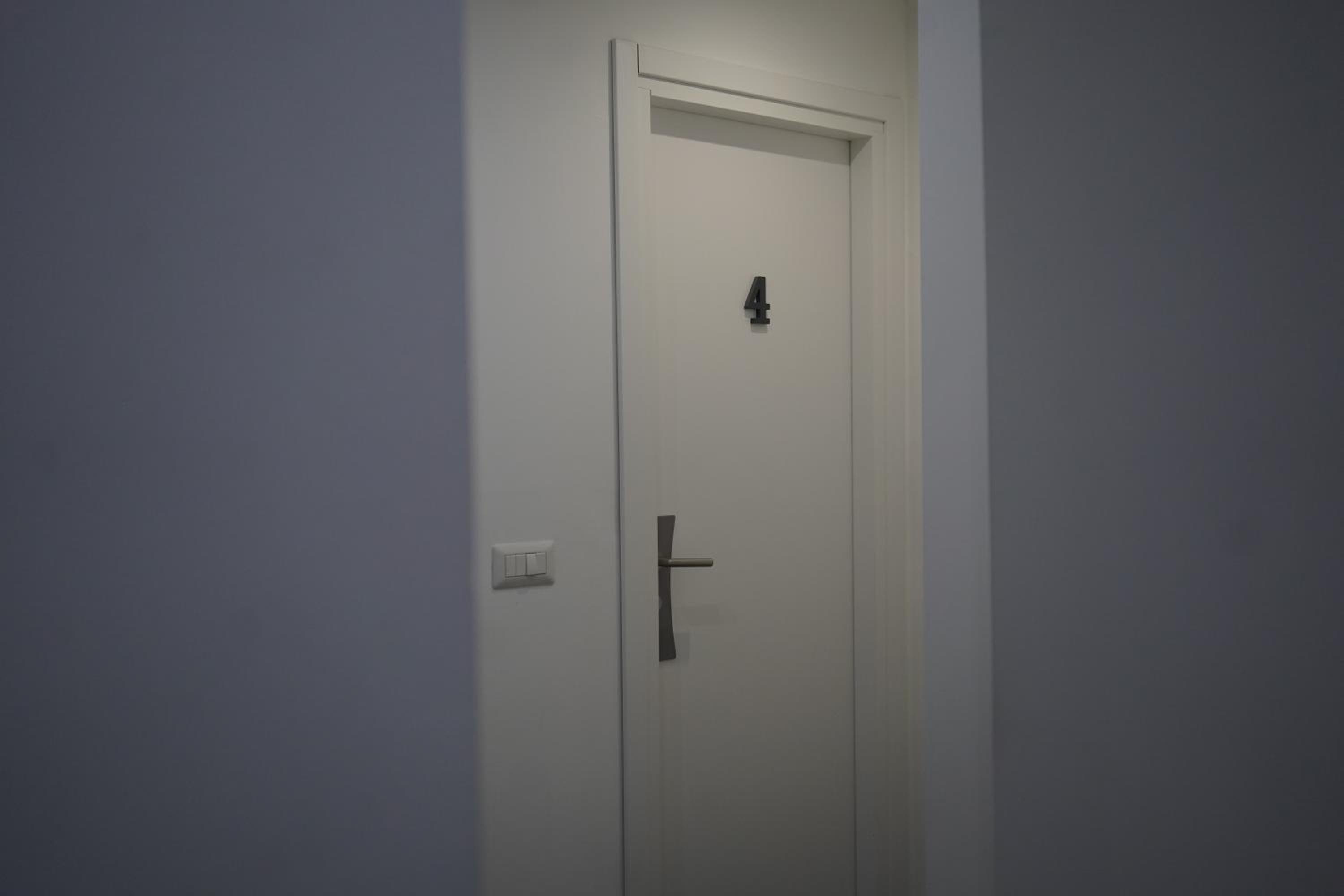 One-Bedroom Apartment - Photo 34