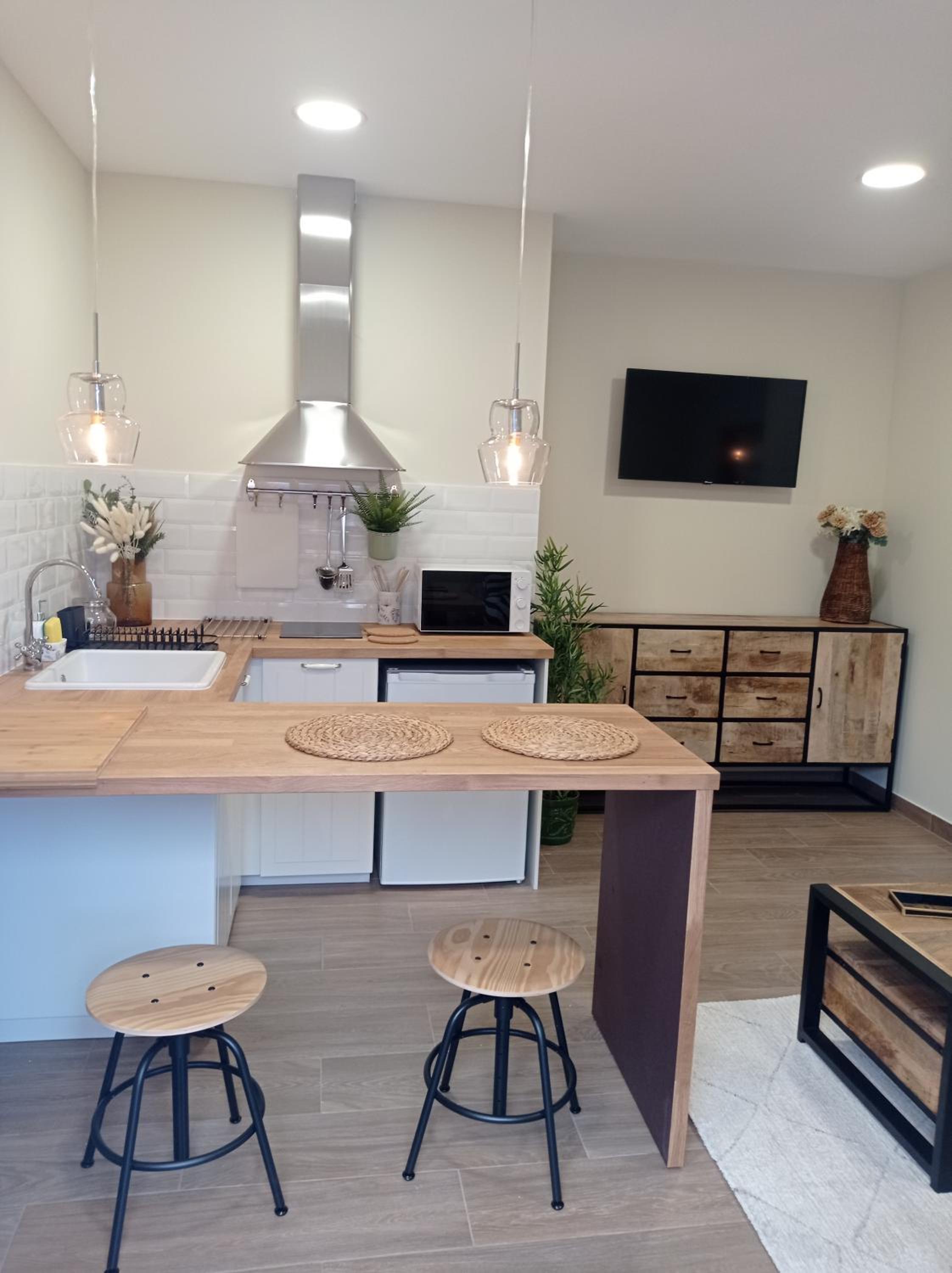Apartment - Ground Floor photo 2