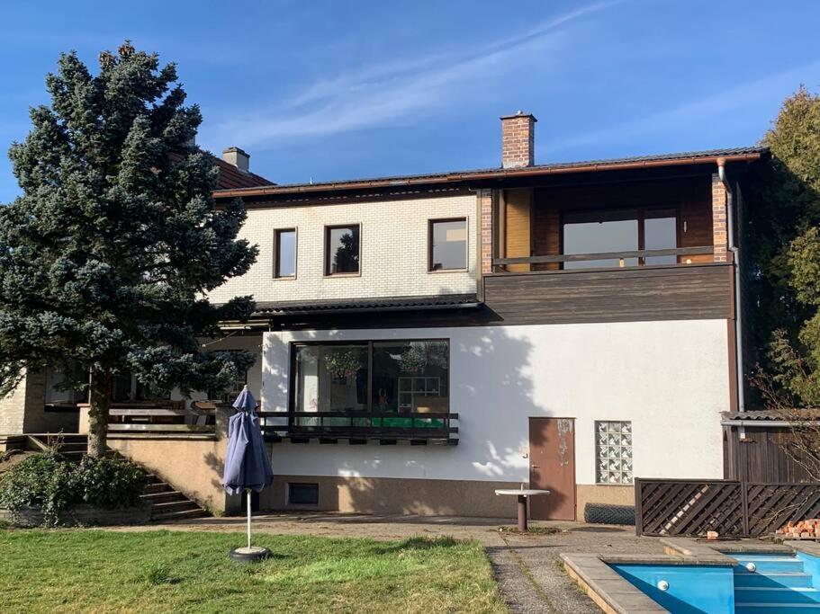 Three-Bedroom House photo 2