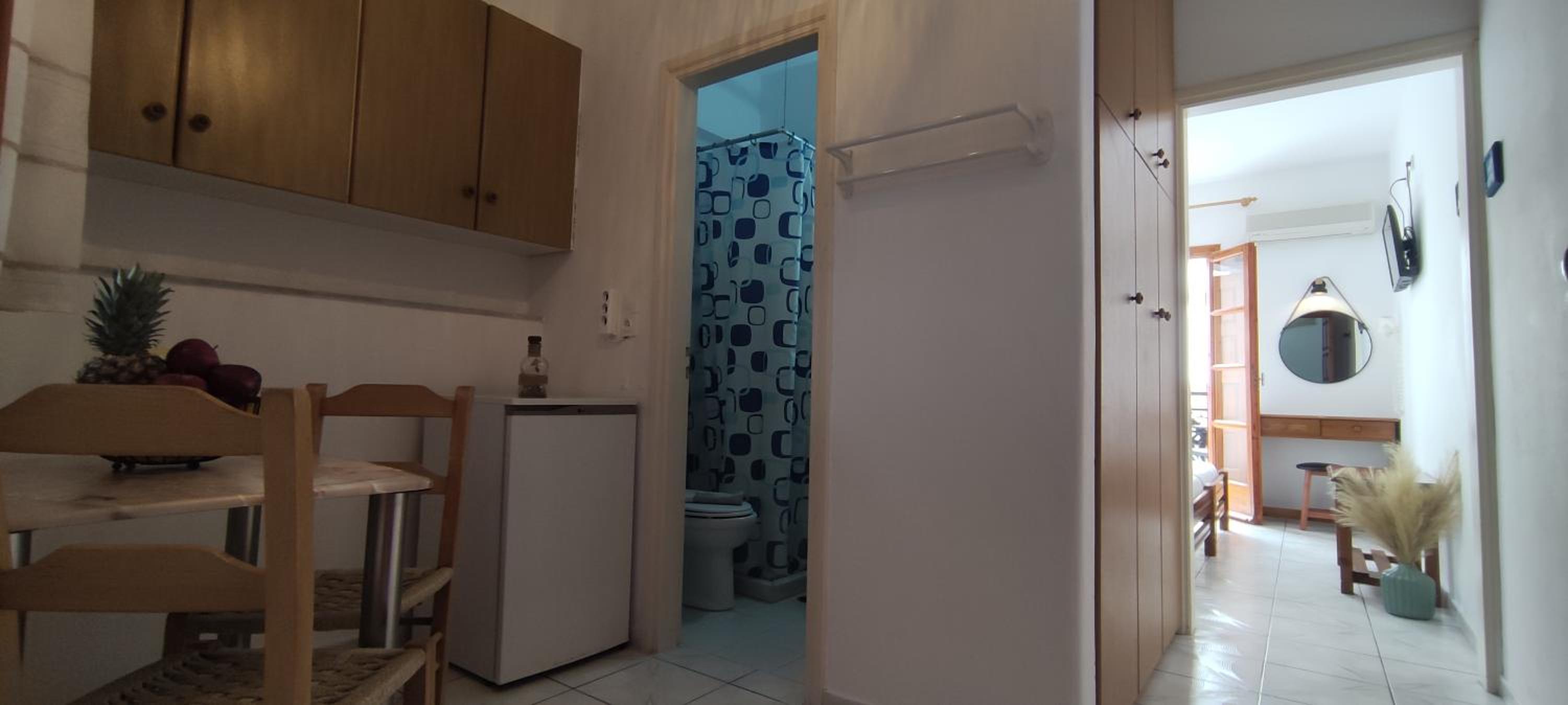 Double or Twin Room - Photo 12