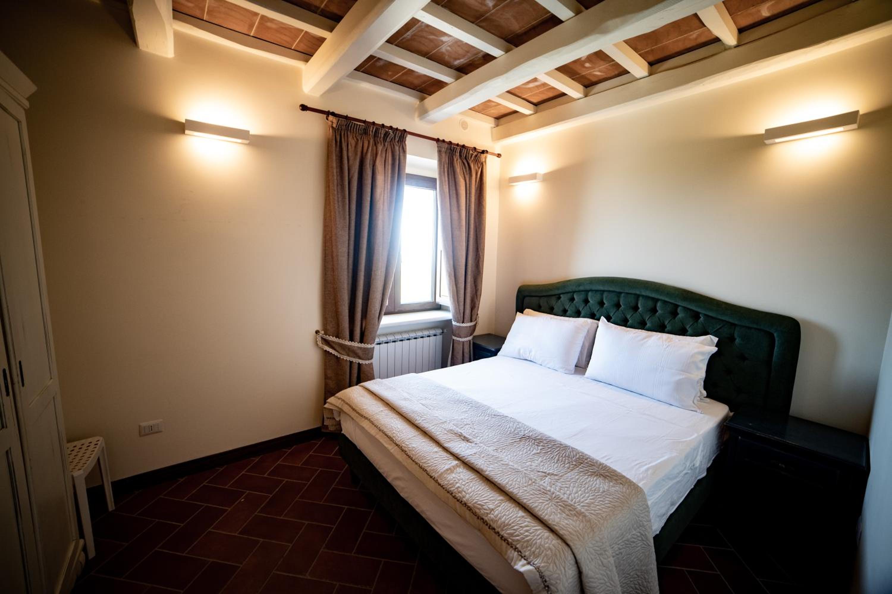 Villa with Sea View photo 3