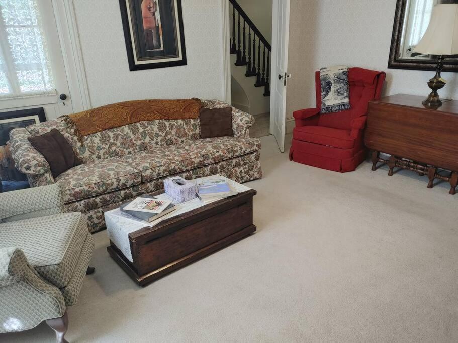Four-Bedroom House photo 3