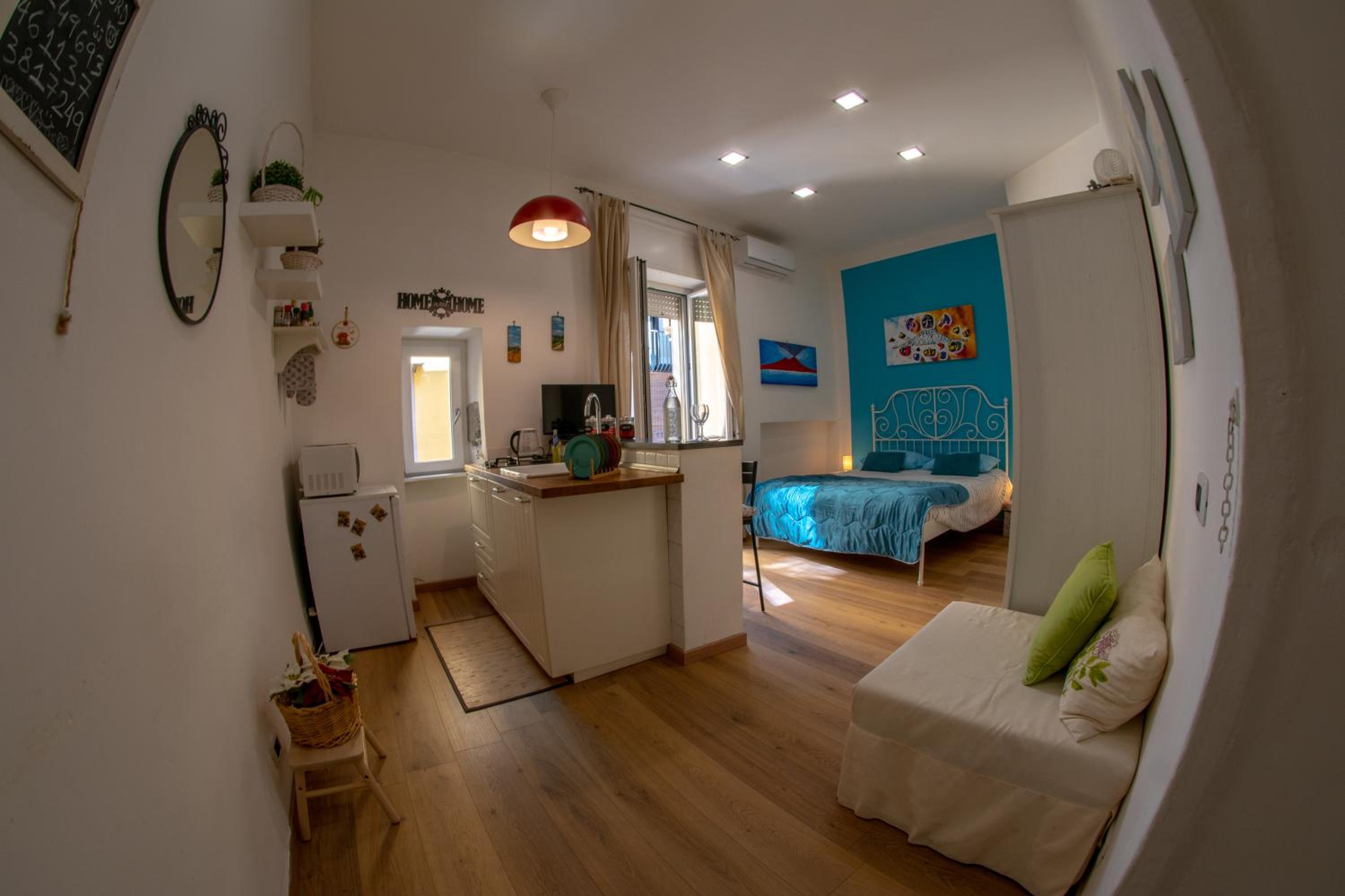 One-Bedroom Apartment